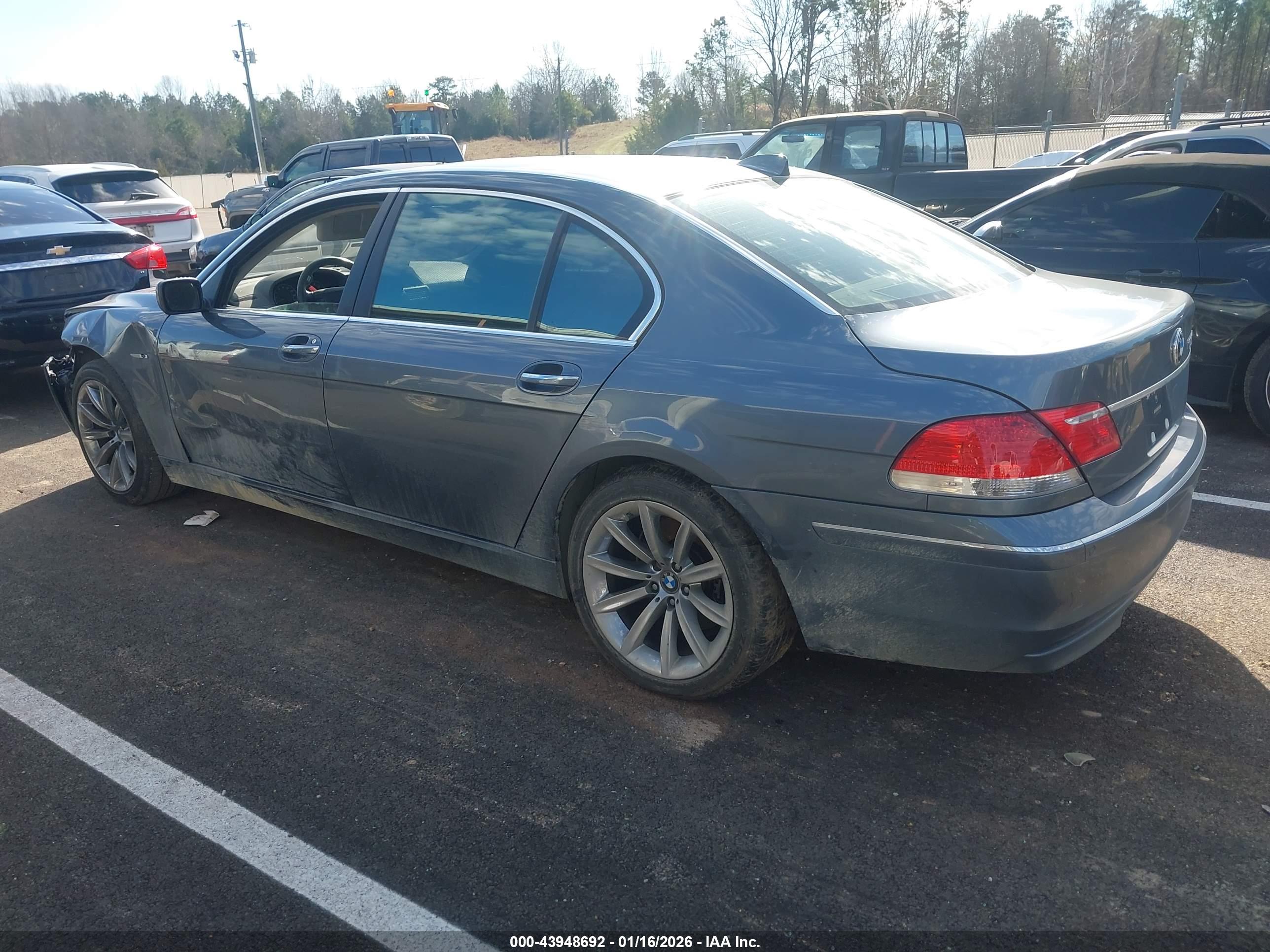 BMW 750LI image 3