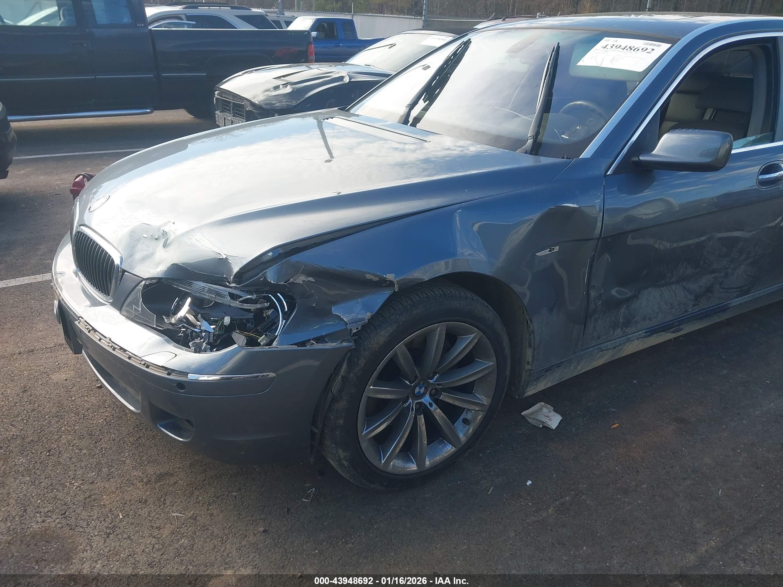 BMW 750LI image 6