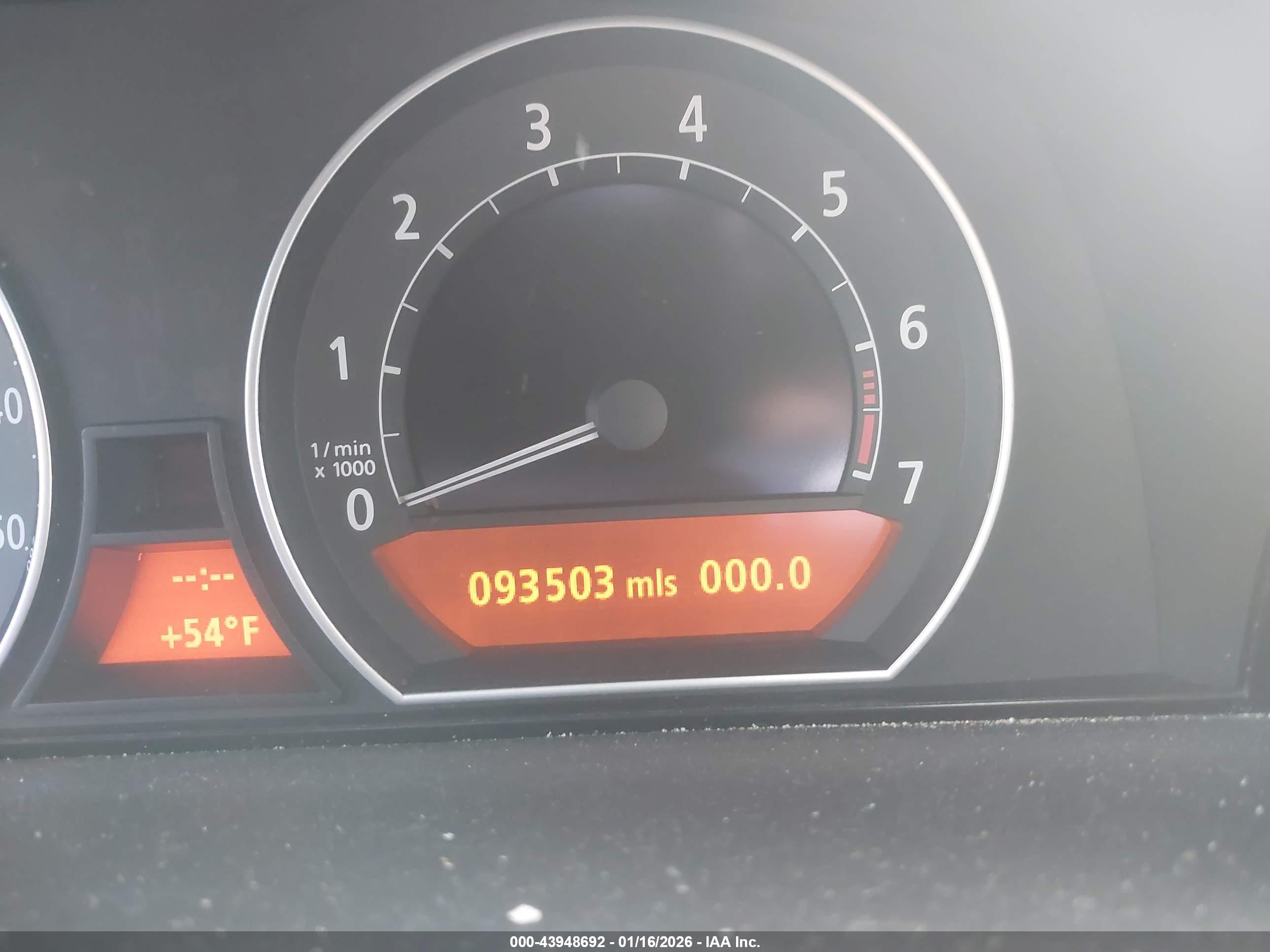 BMW 750LI image 7