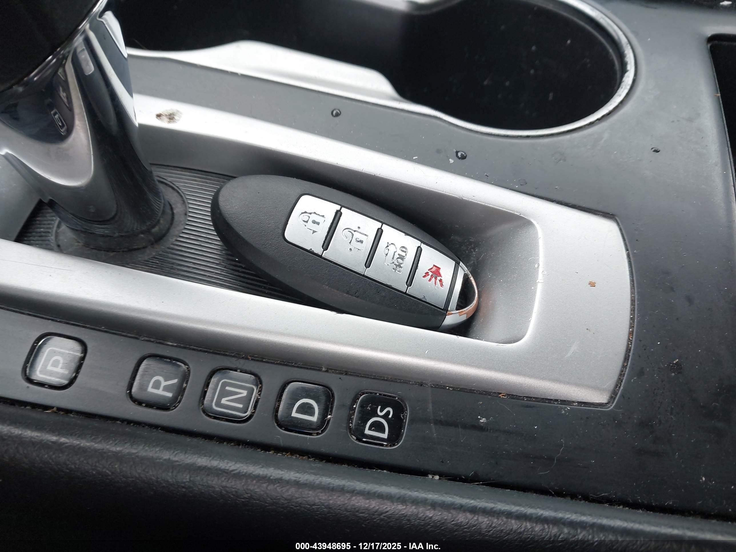 NISSAN ALTIMA image 11
