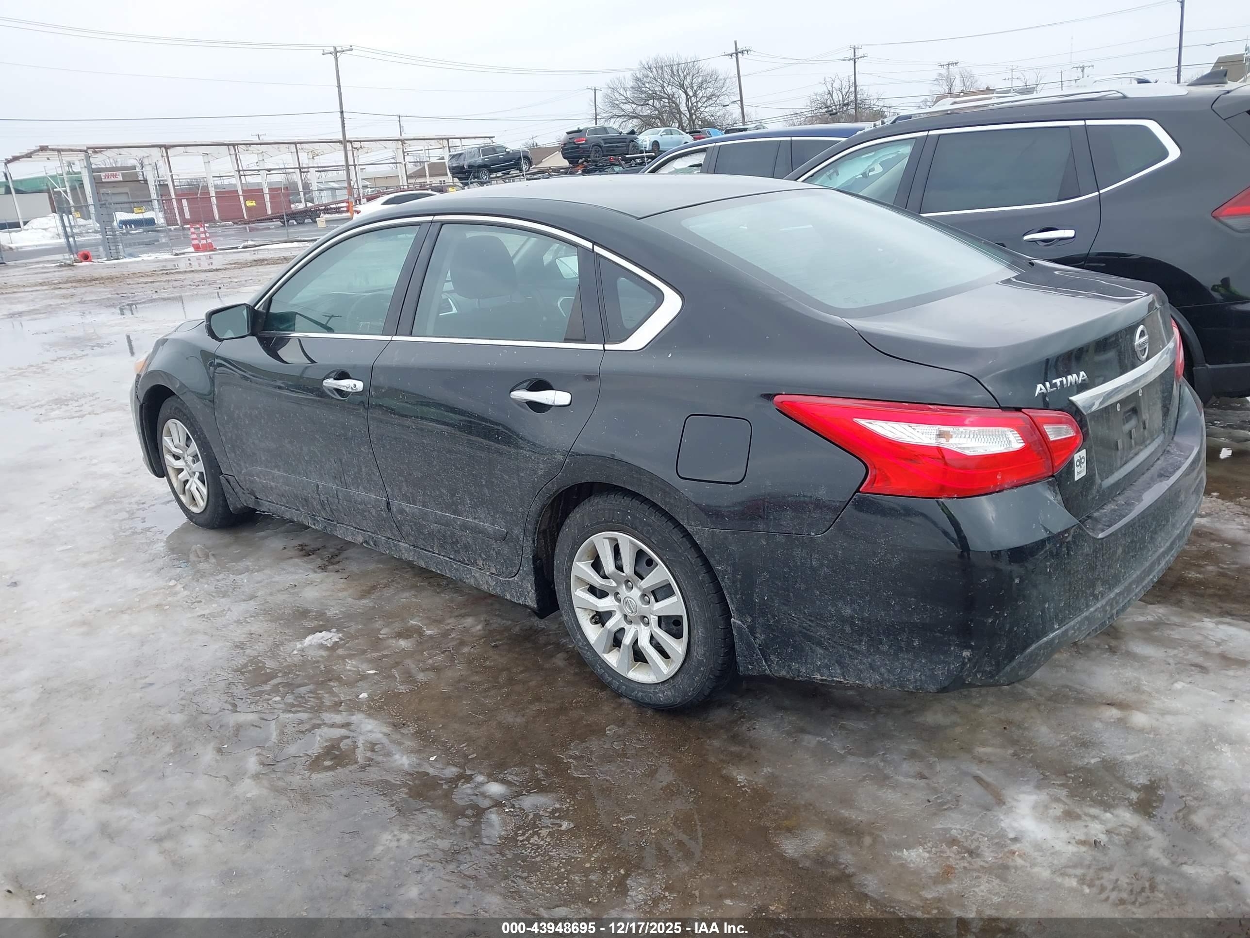 NISSAN ALTIMA image 3