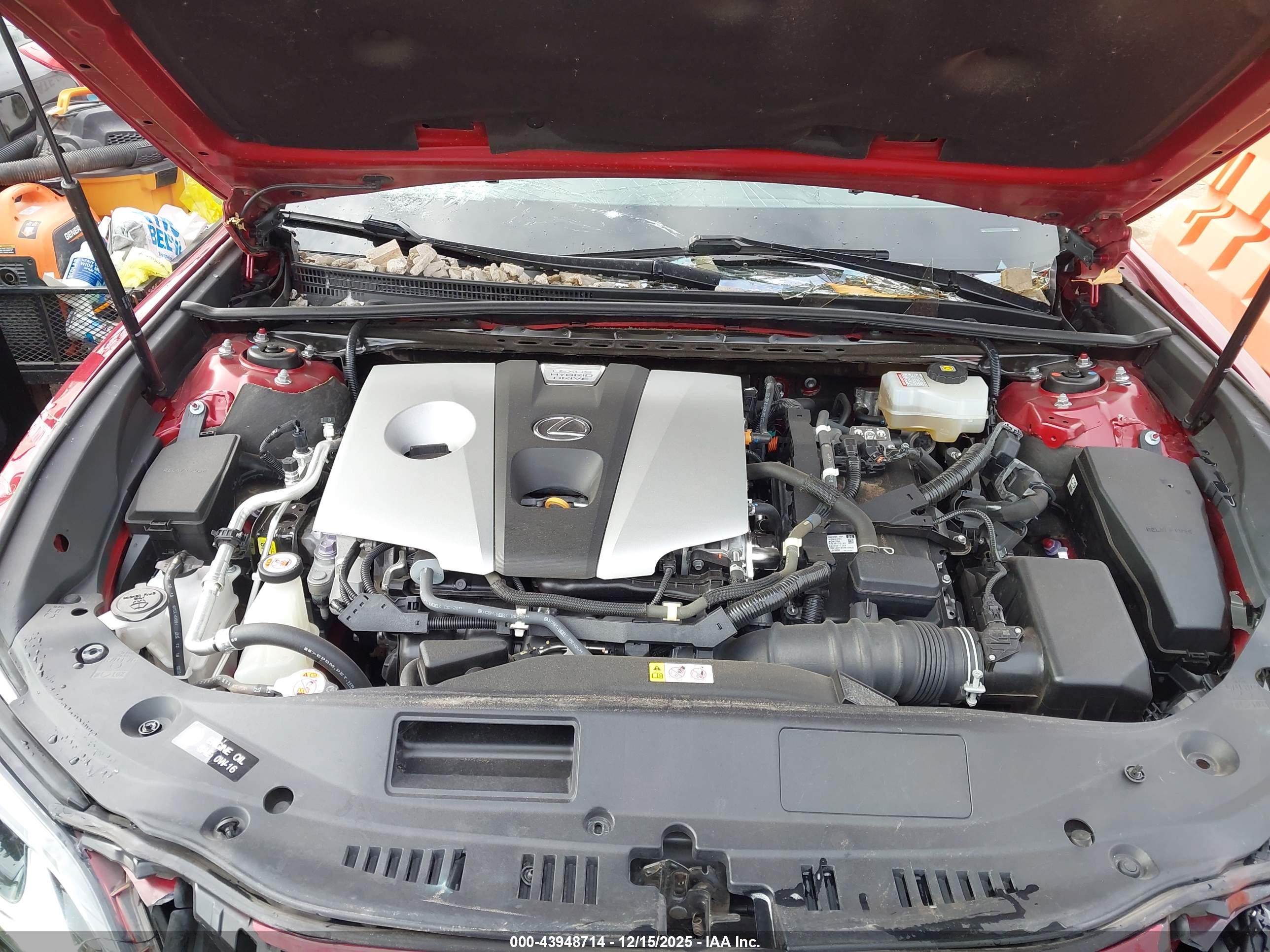 LEXUS ES image 10