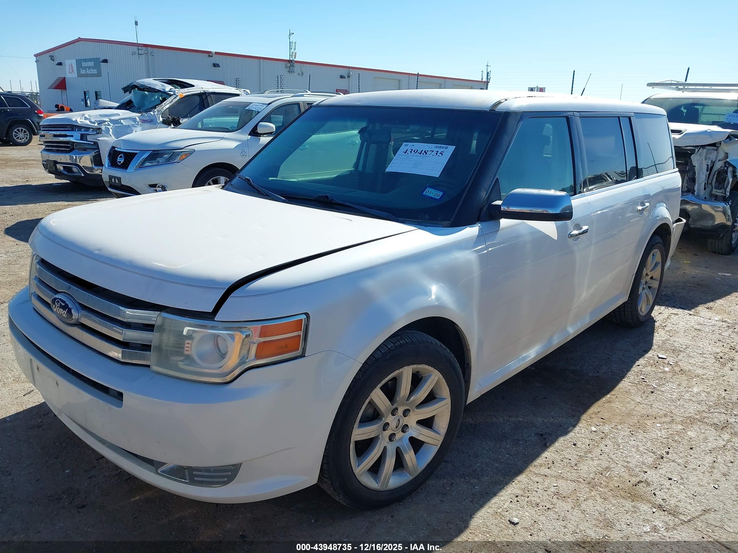 FORD FLEX image 2