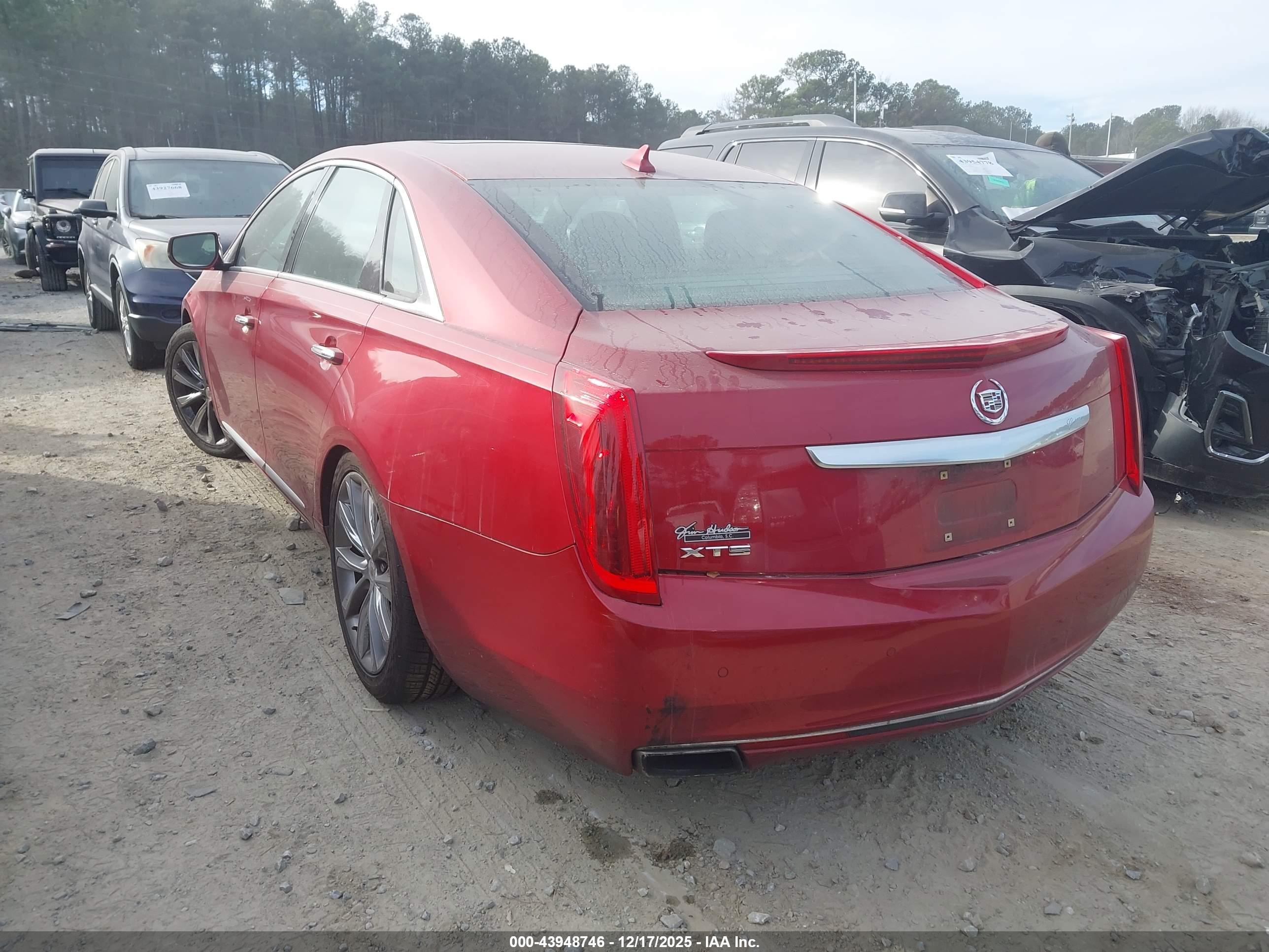 CADILLAC XTS image 3