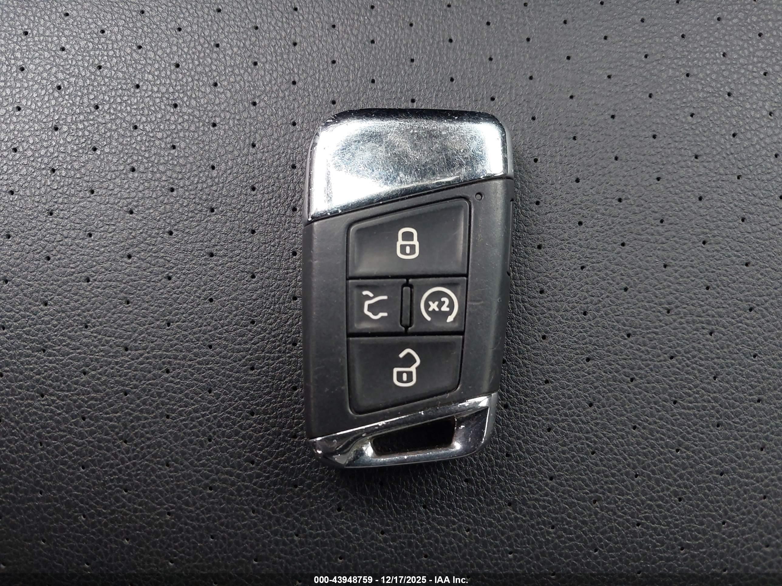 VOLKSWAGEN ATLAS image 11