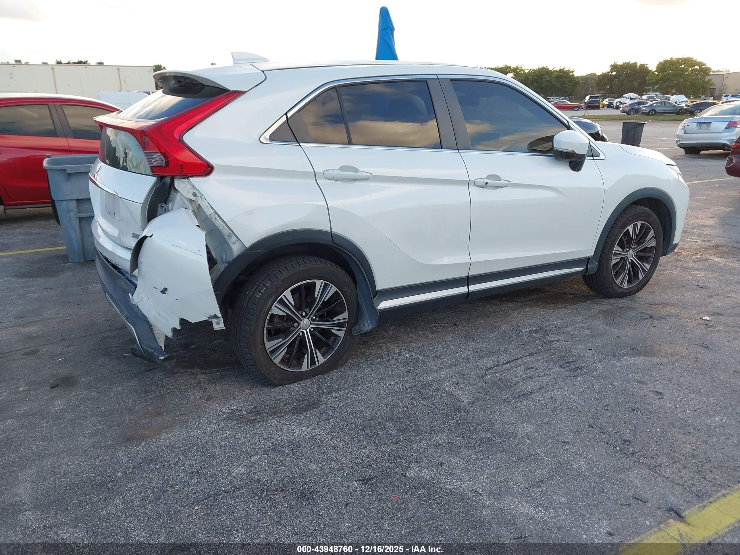 MITSUBISHI ECLIPSE image 4
