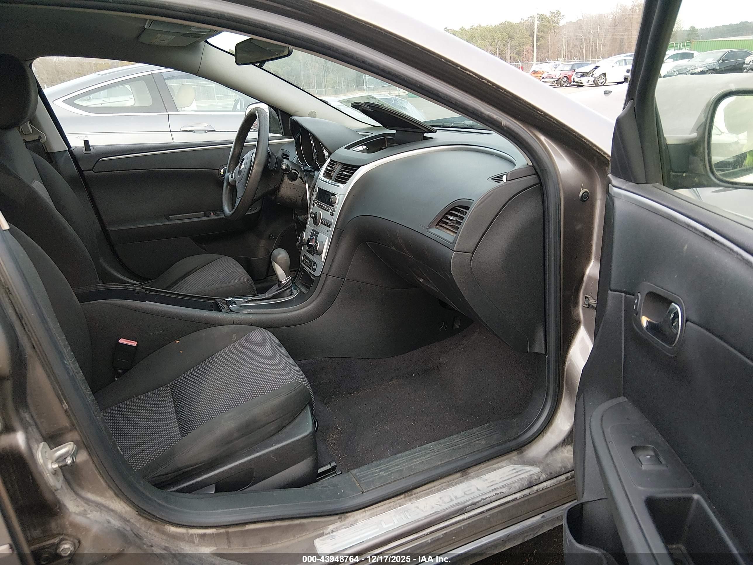 CHEVROLET MALIBU image 5