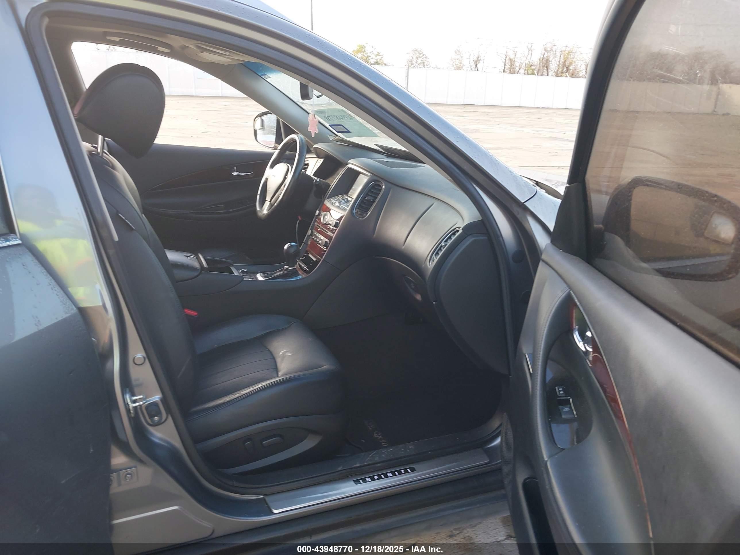 INFINITI QX50 image 5