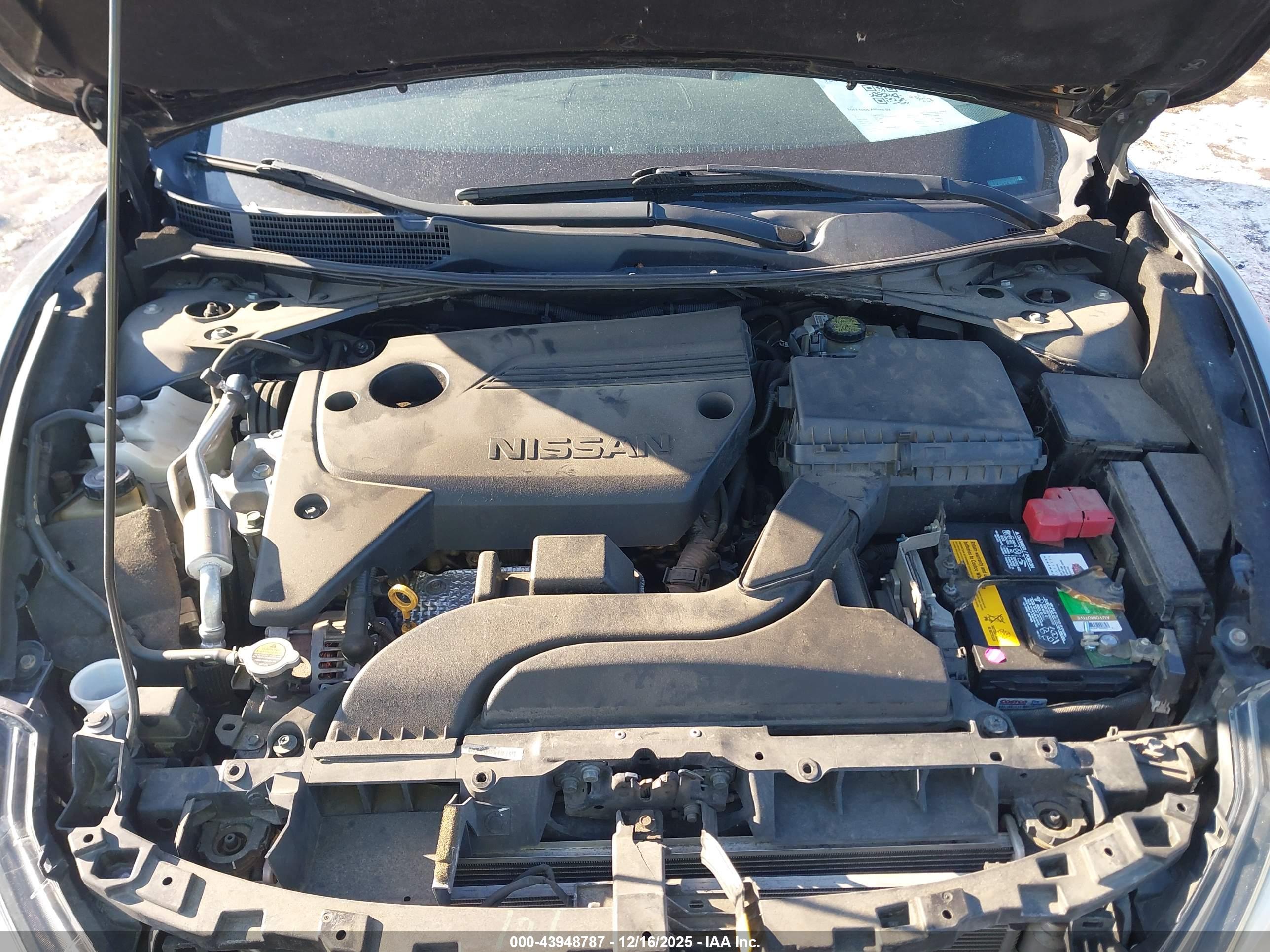 NISSAN ALTIMA image 10