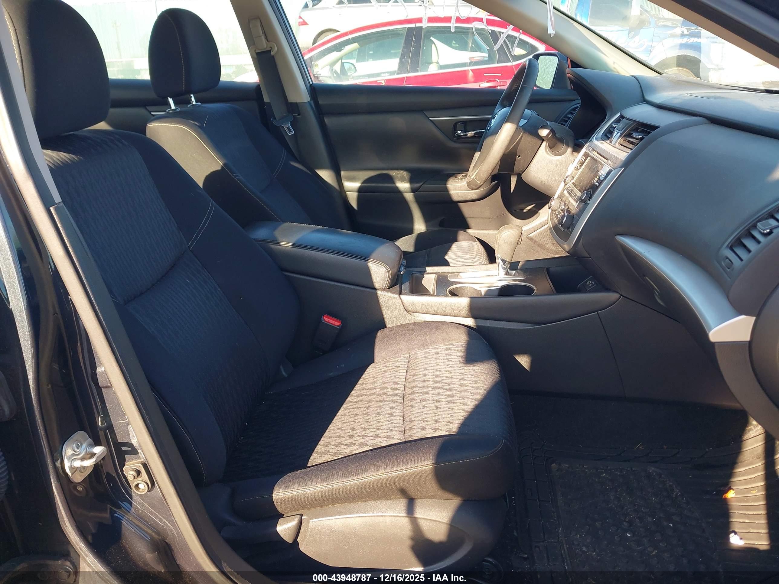 NISSAN ALTIMA image 5