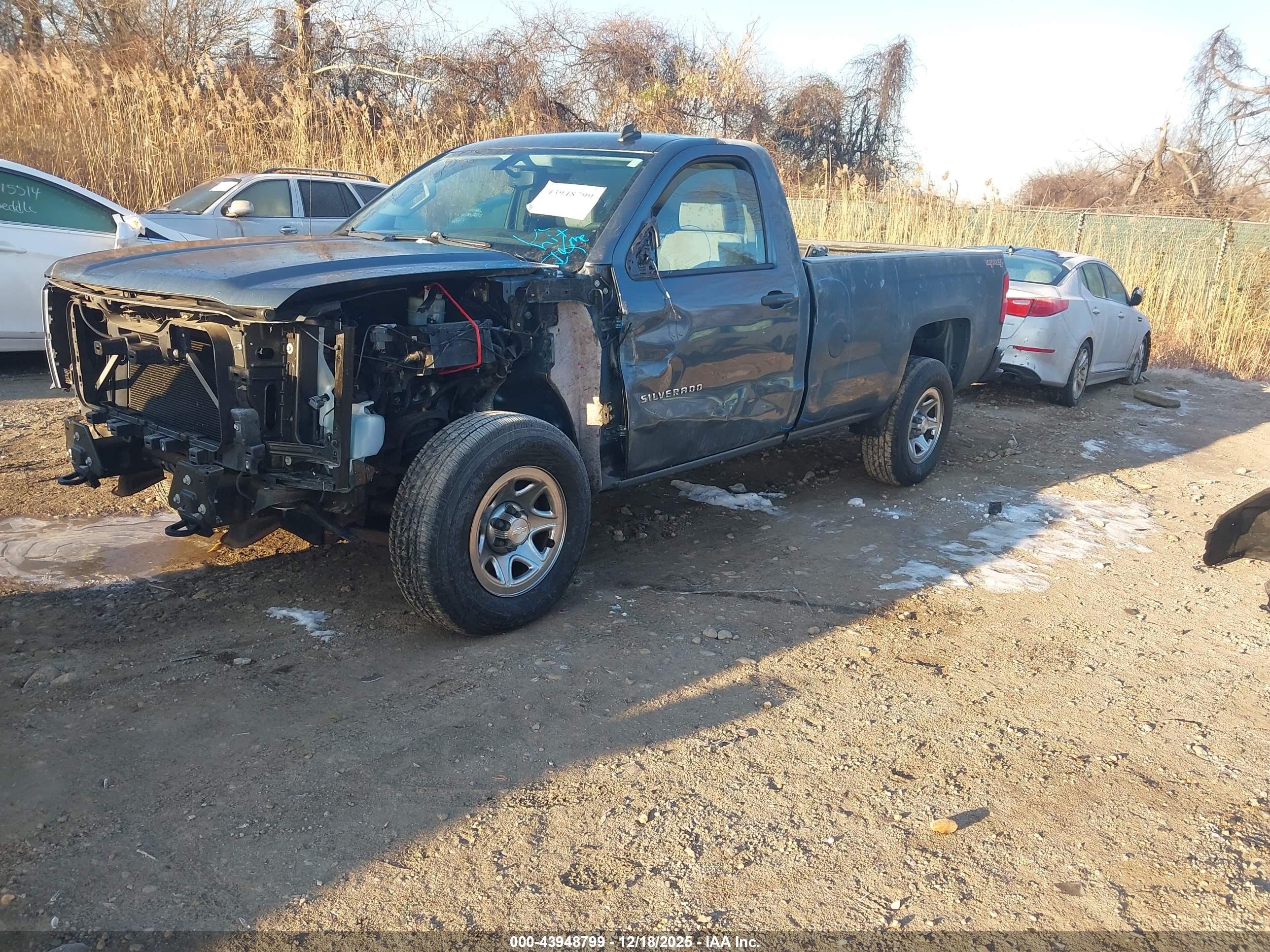CHEVROLET SILVERADO image 2
