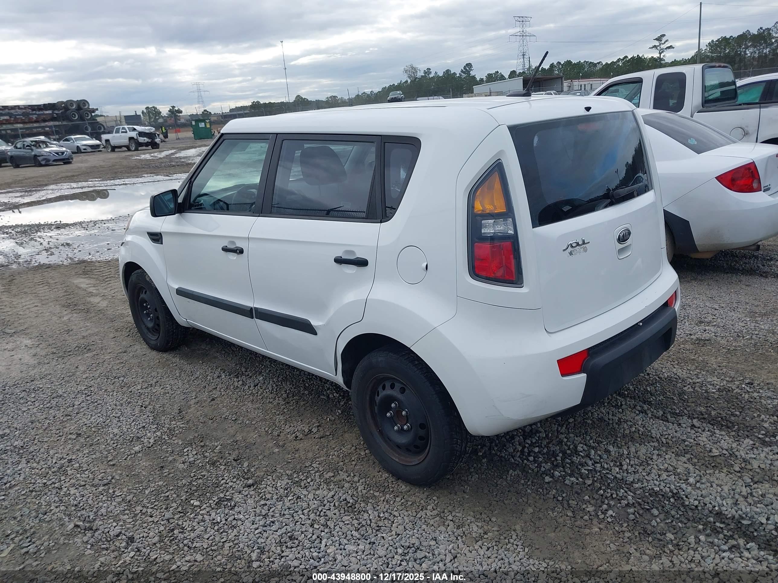 KIA SOUL image 3