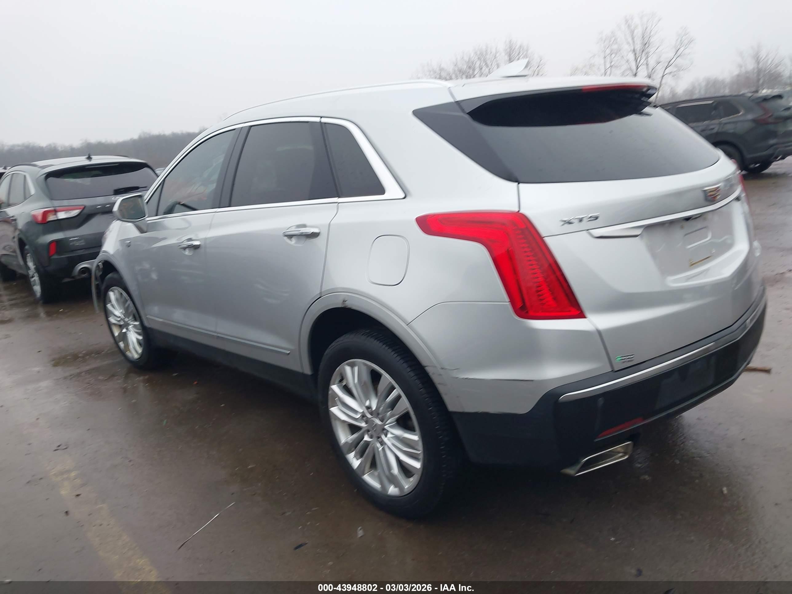CADILLAC XT5 image 3
