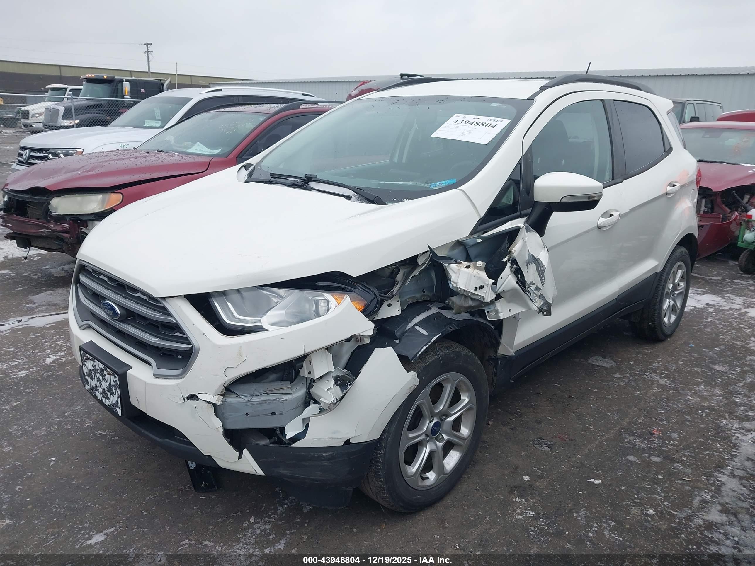 FORD ECOSPORT image 2
