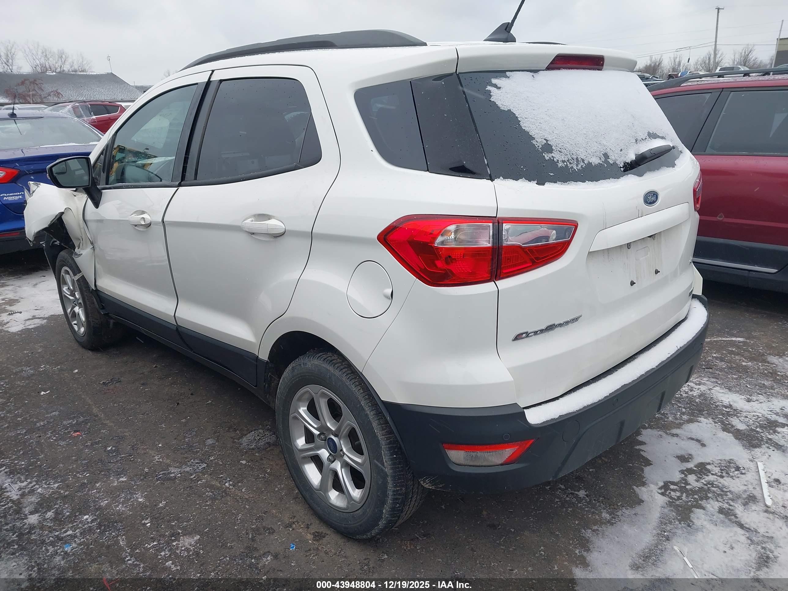 FORD ECOSPORT image 3