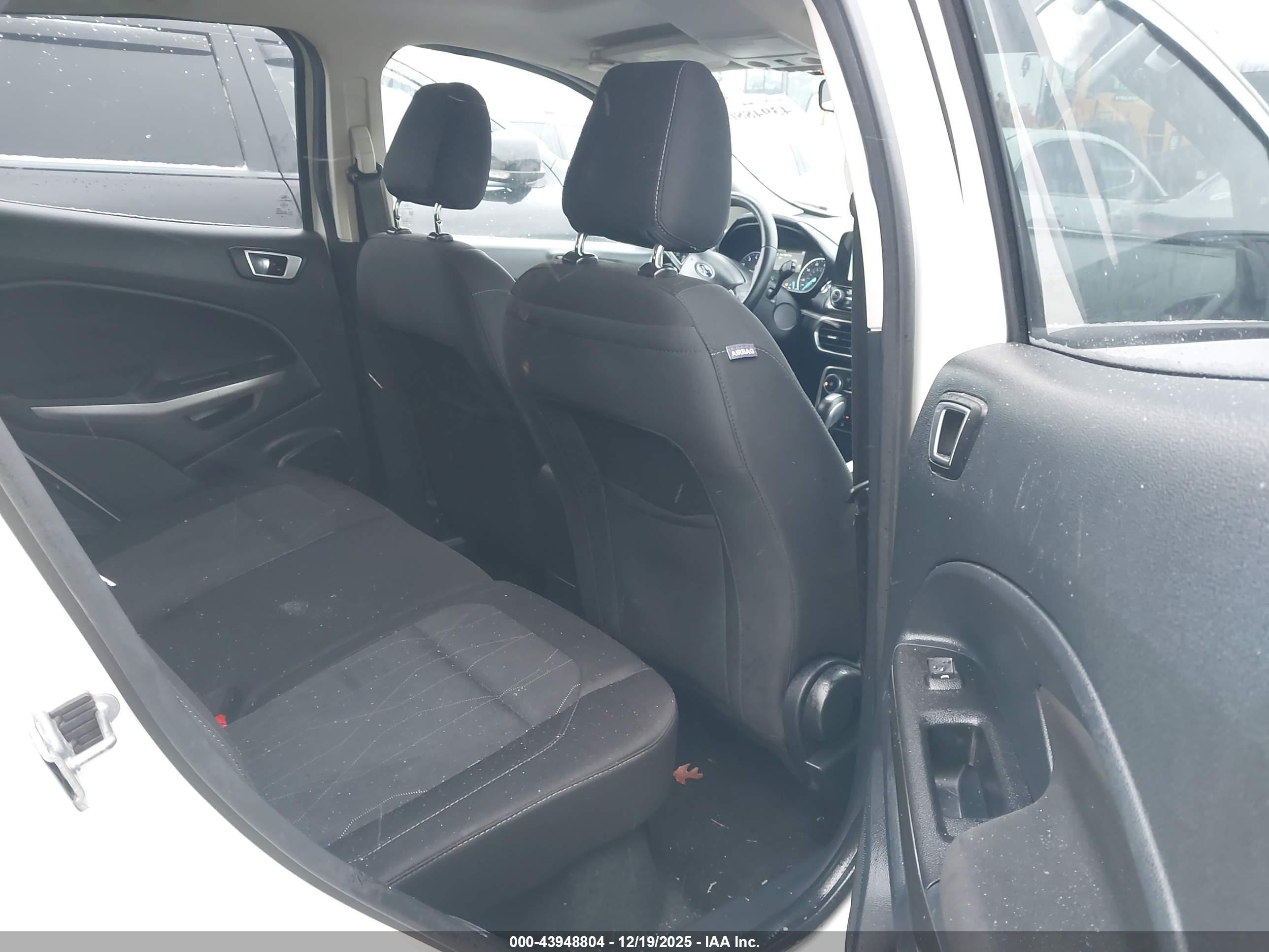 FORD ECOSPORT image 8