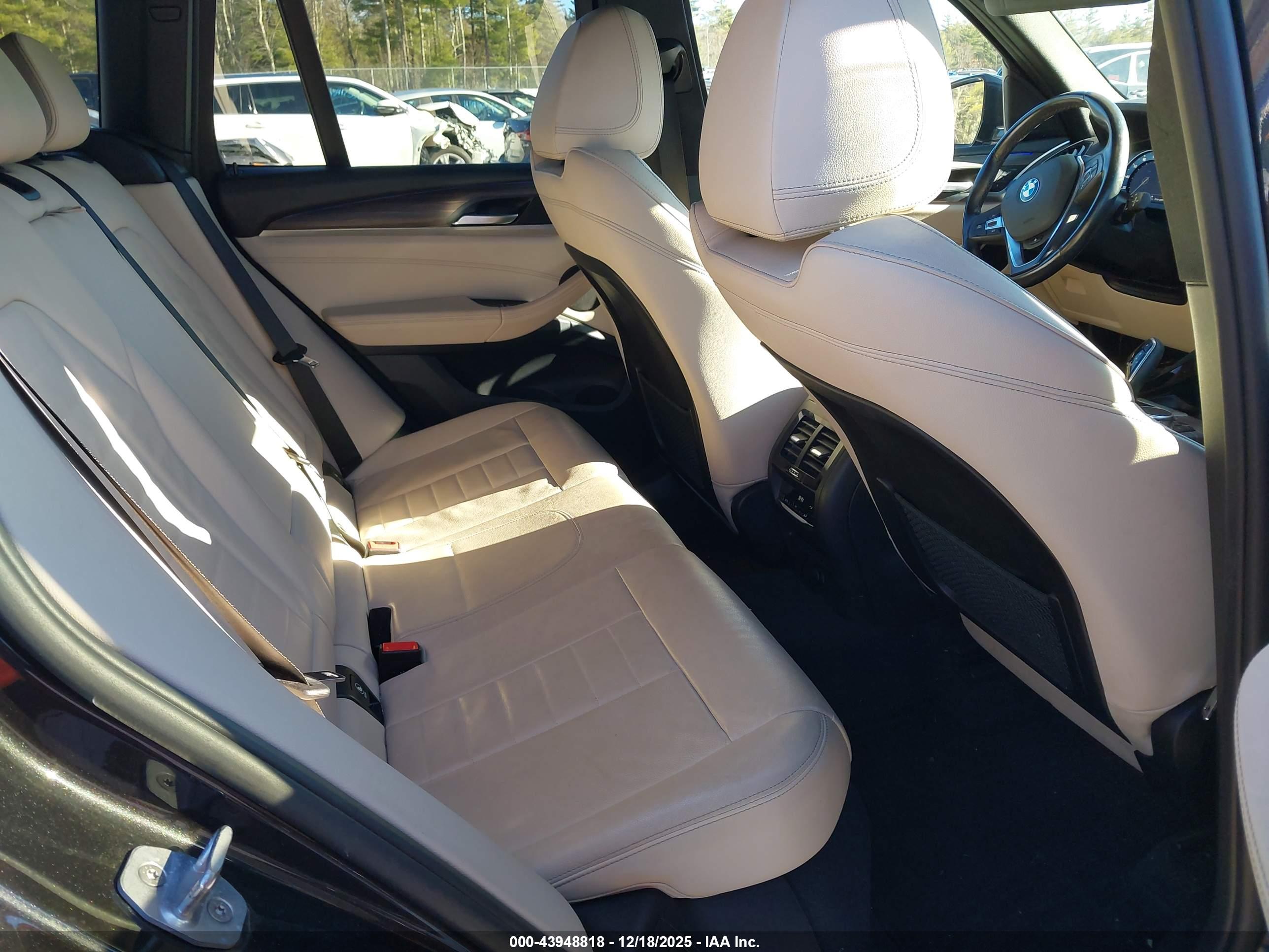 BMW X3 image 8