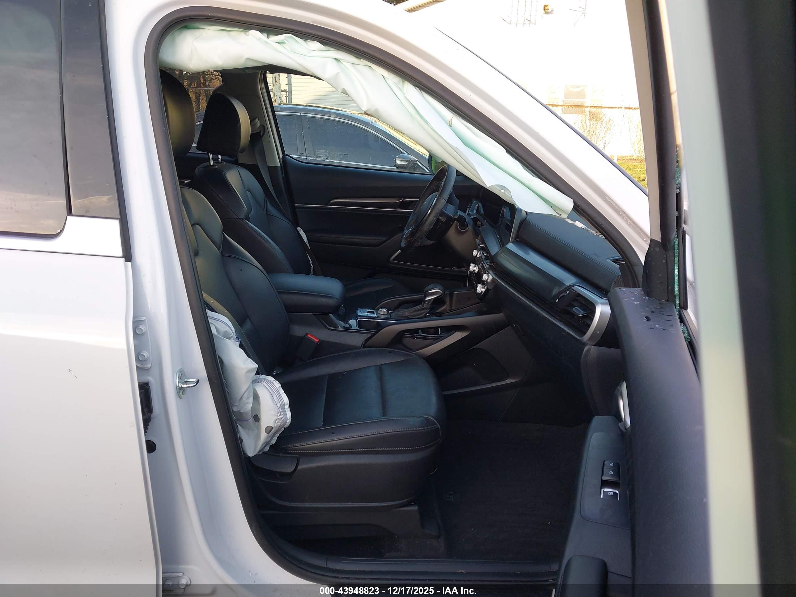 KIA TELLURIDE image 5