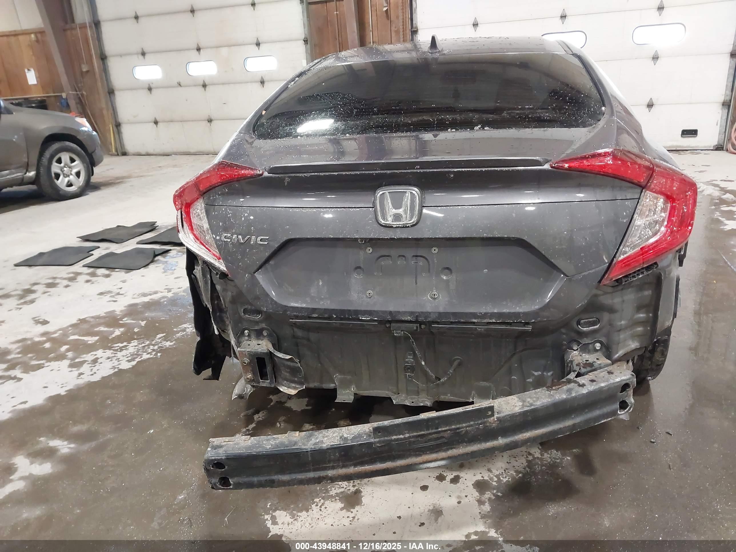 HONDA CIVIC image 6