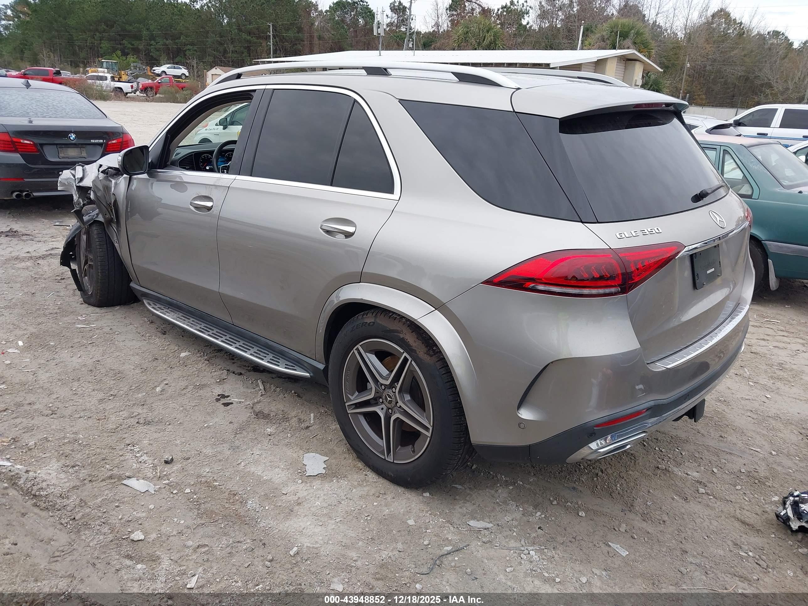 MERCEDES-BENZ GLE image 3