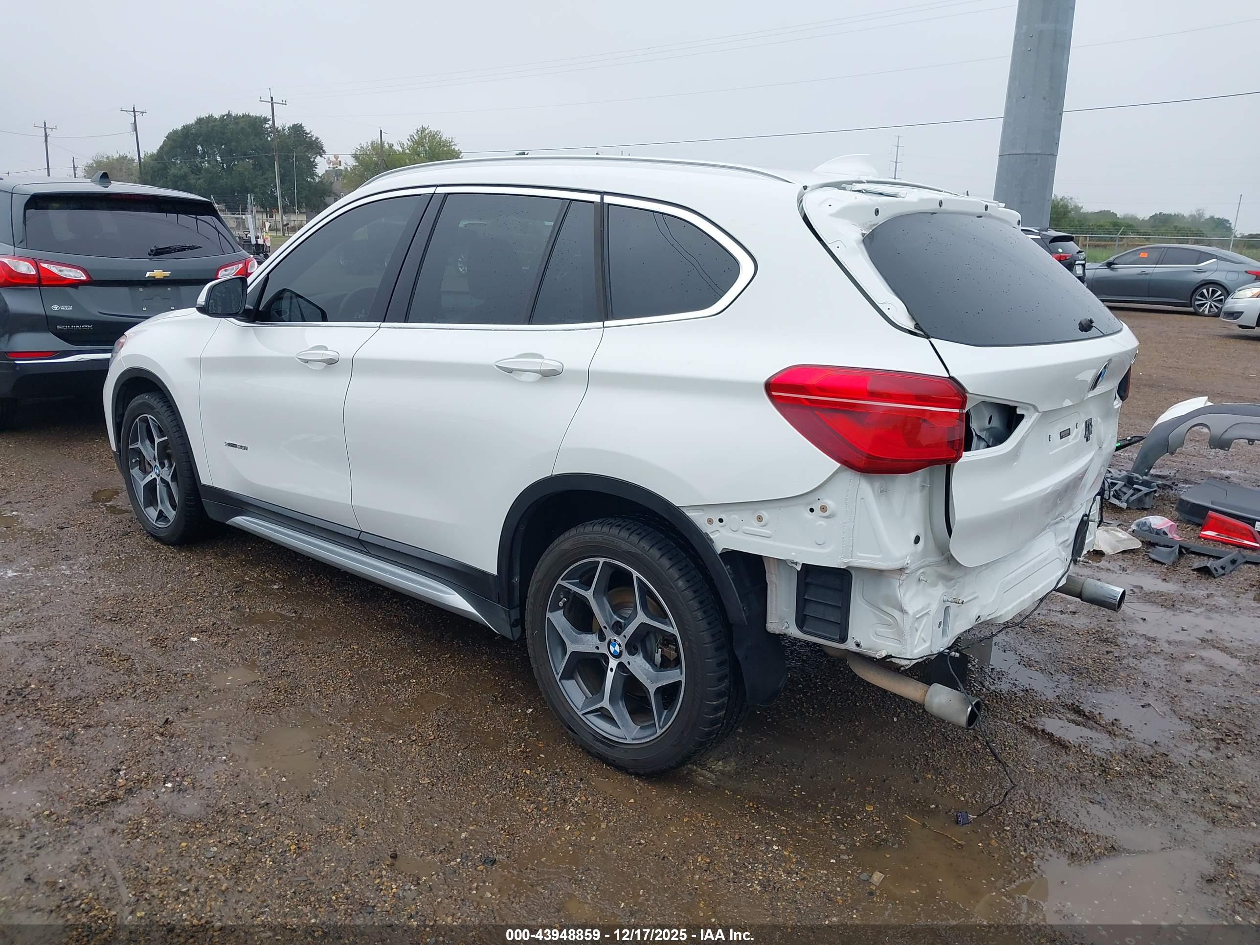 BMW X1 image 3