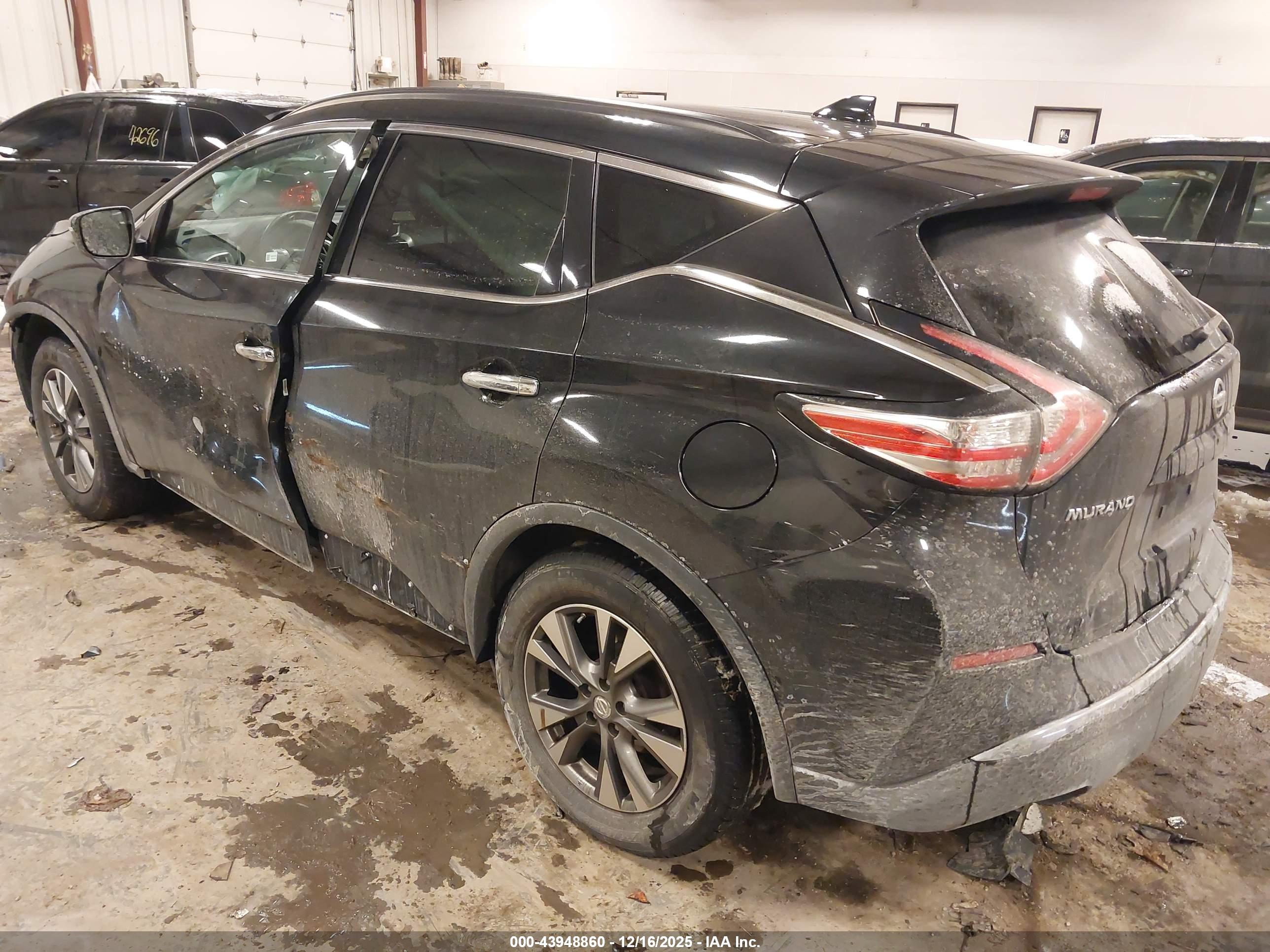 NISSAN MURANO image 3