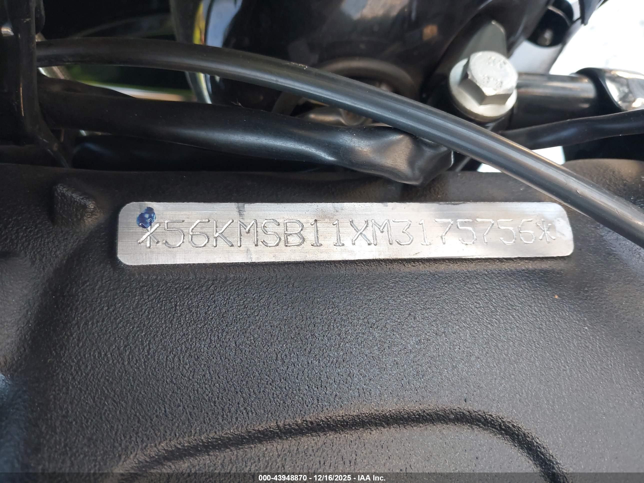 INDIAN MOTORCYCLE image 10