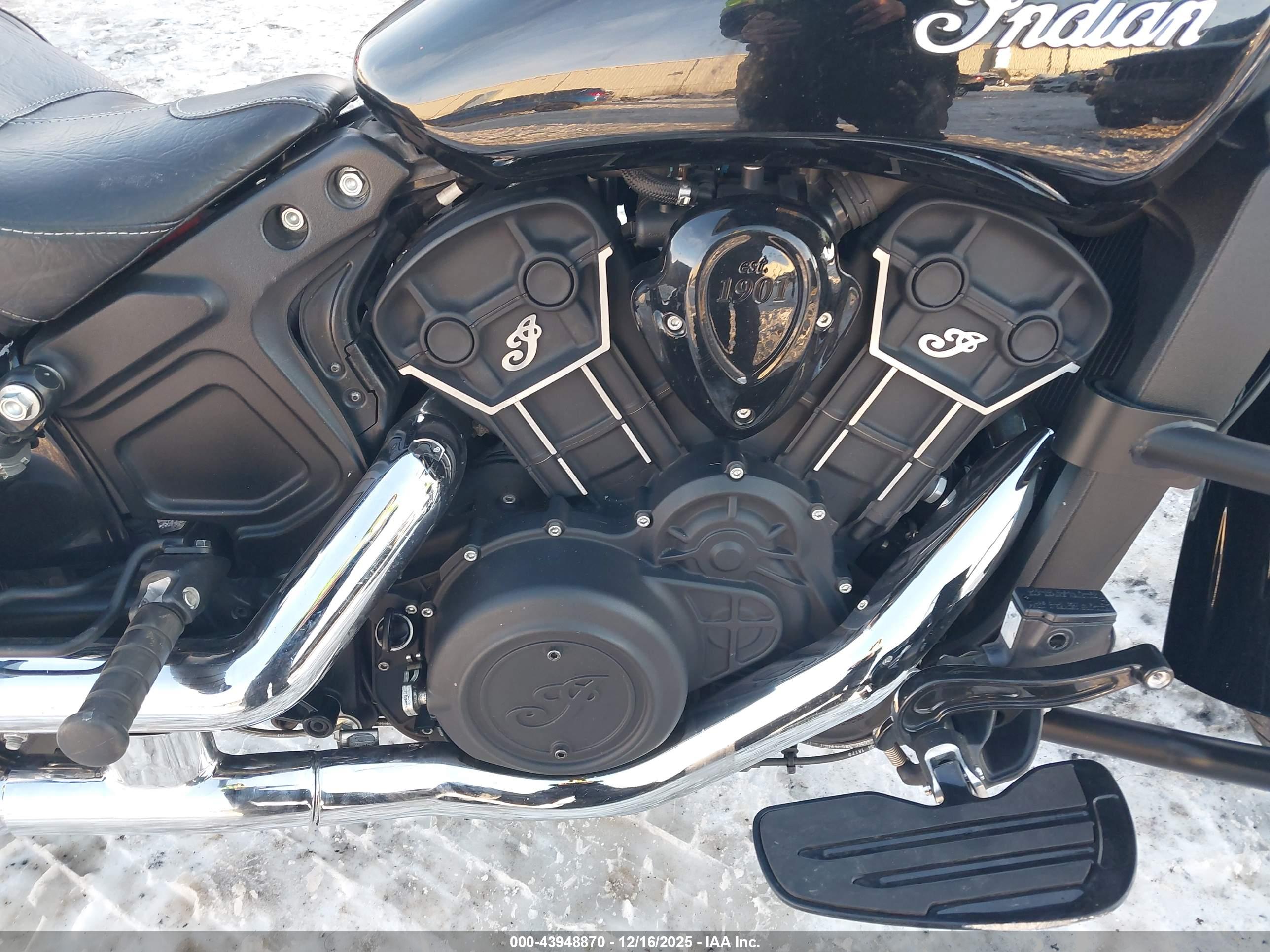 INDIAN MOTORCYCLE image 8