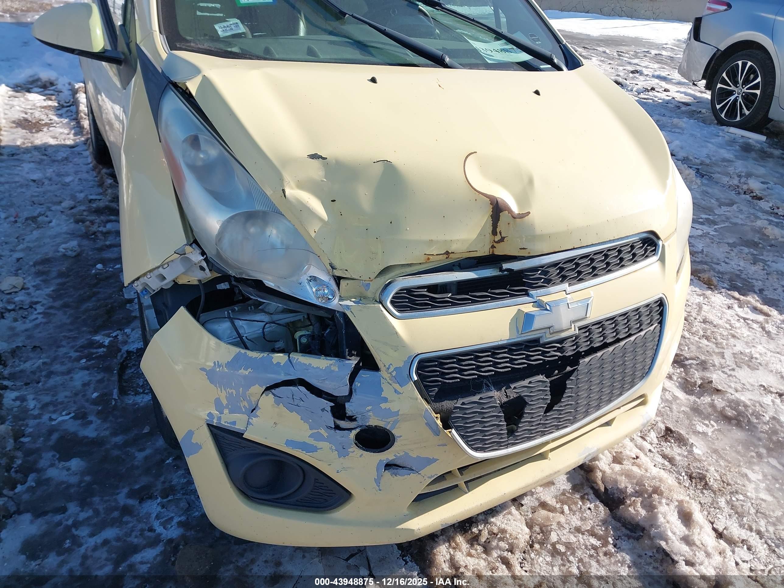 CHEVROLET SPARK image 6
