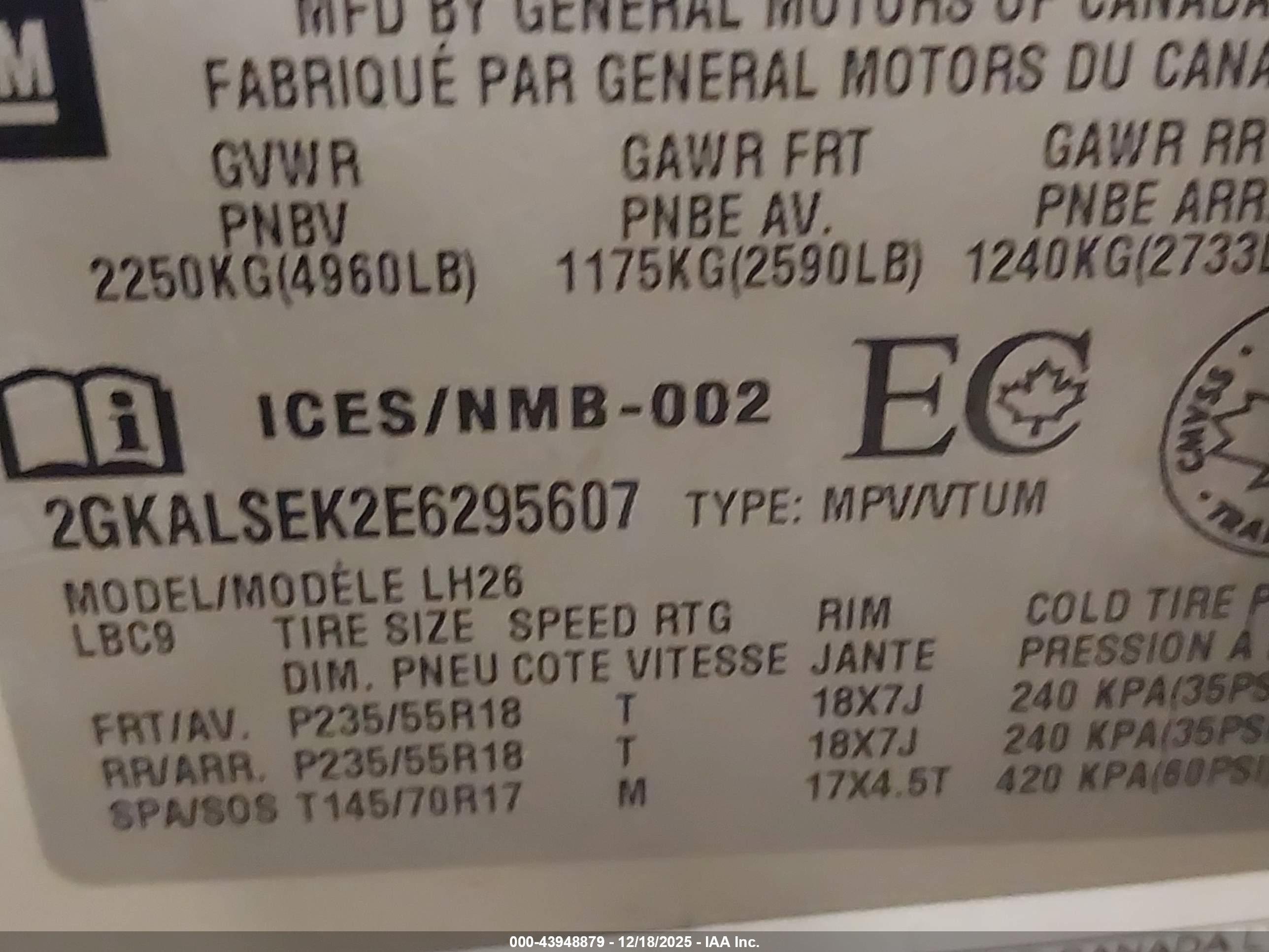 GMC TERRAIN image 9