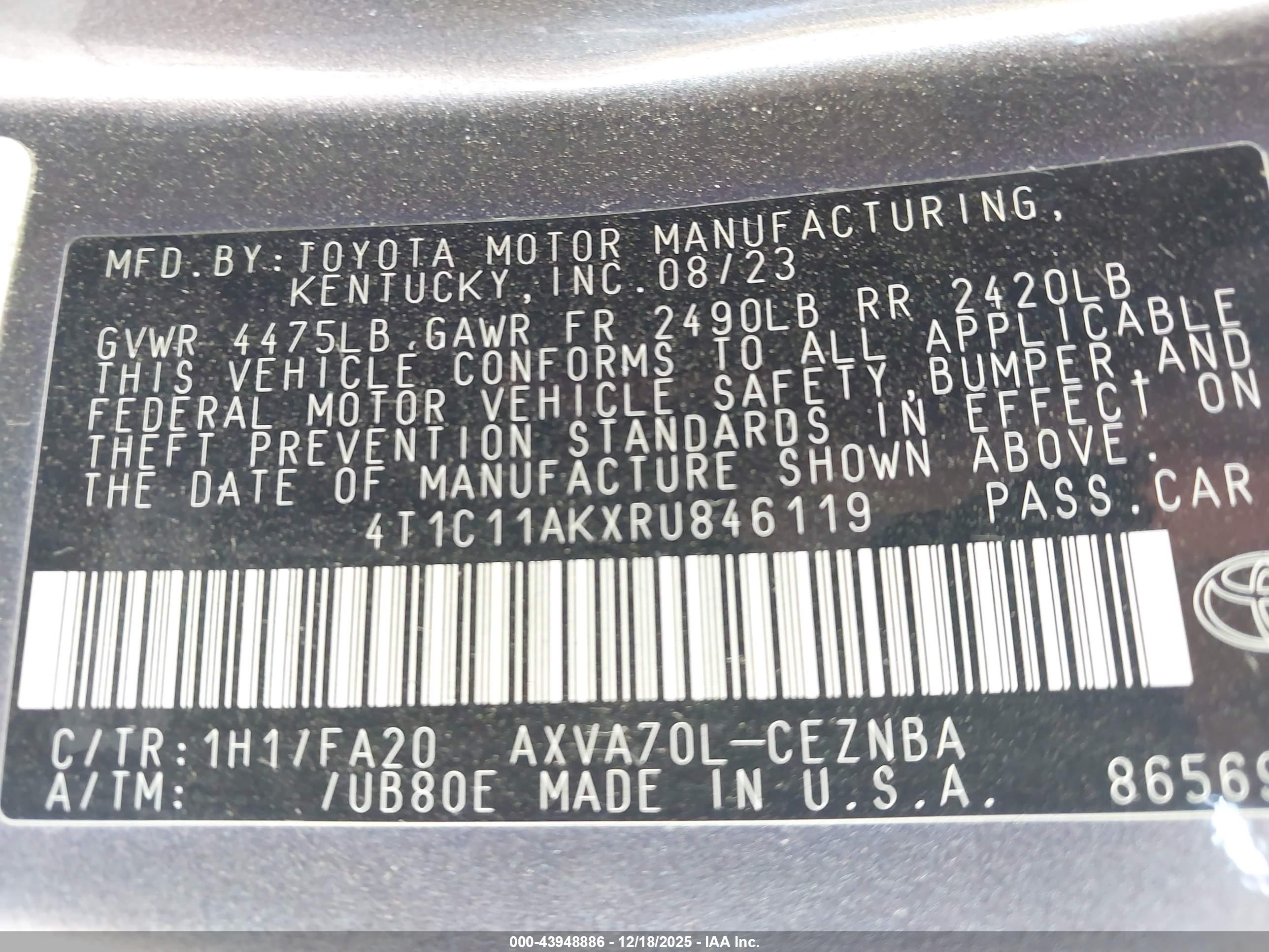 TOYOTA CAMRY image 9