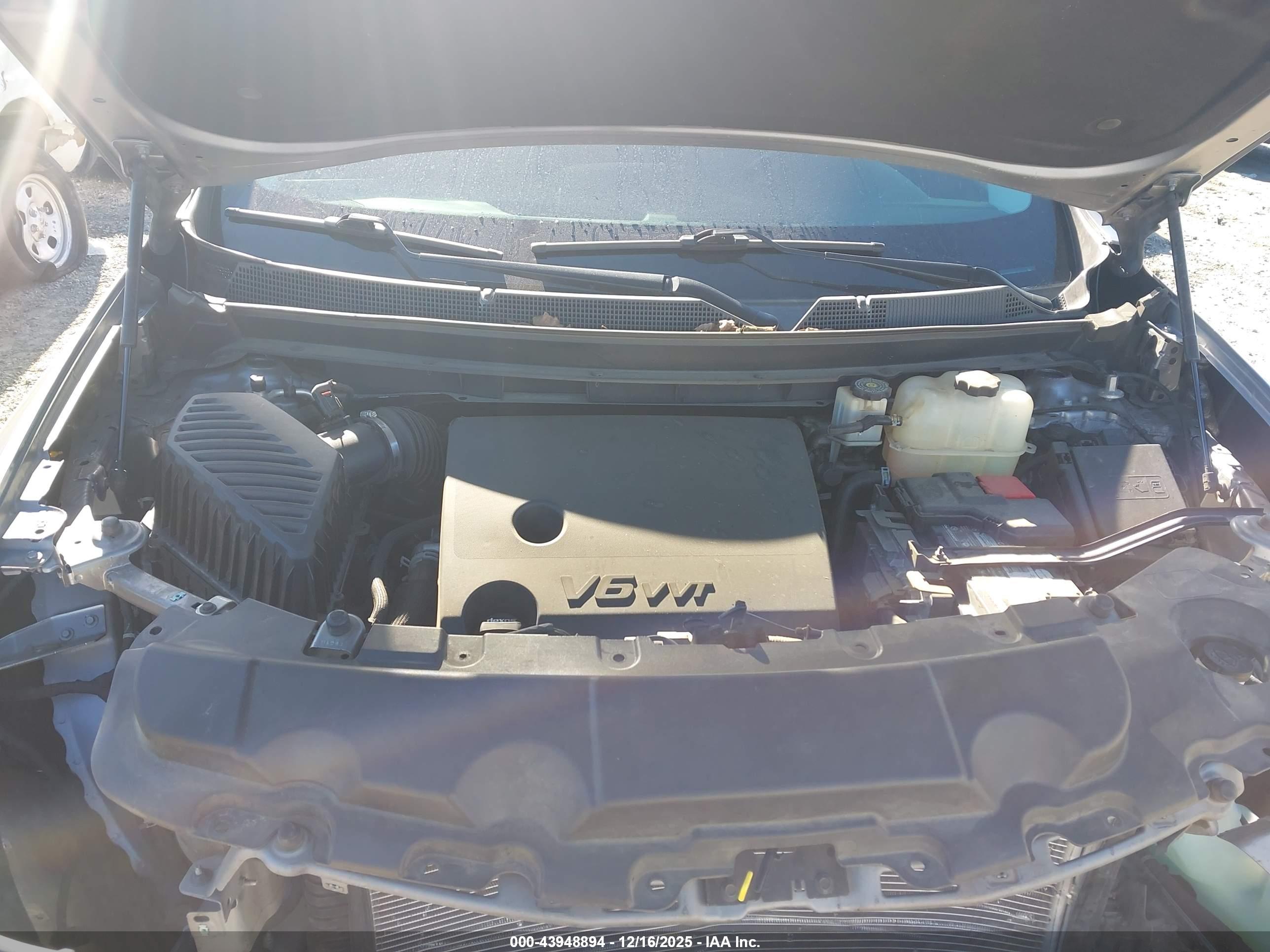 CHEVROLET TRAVERSE image 10