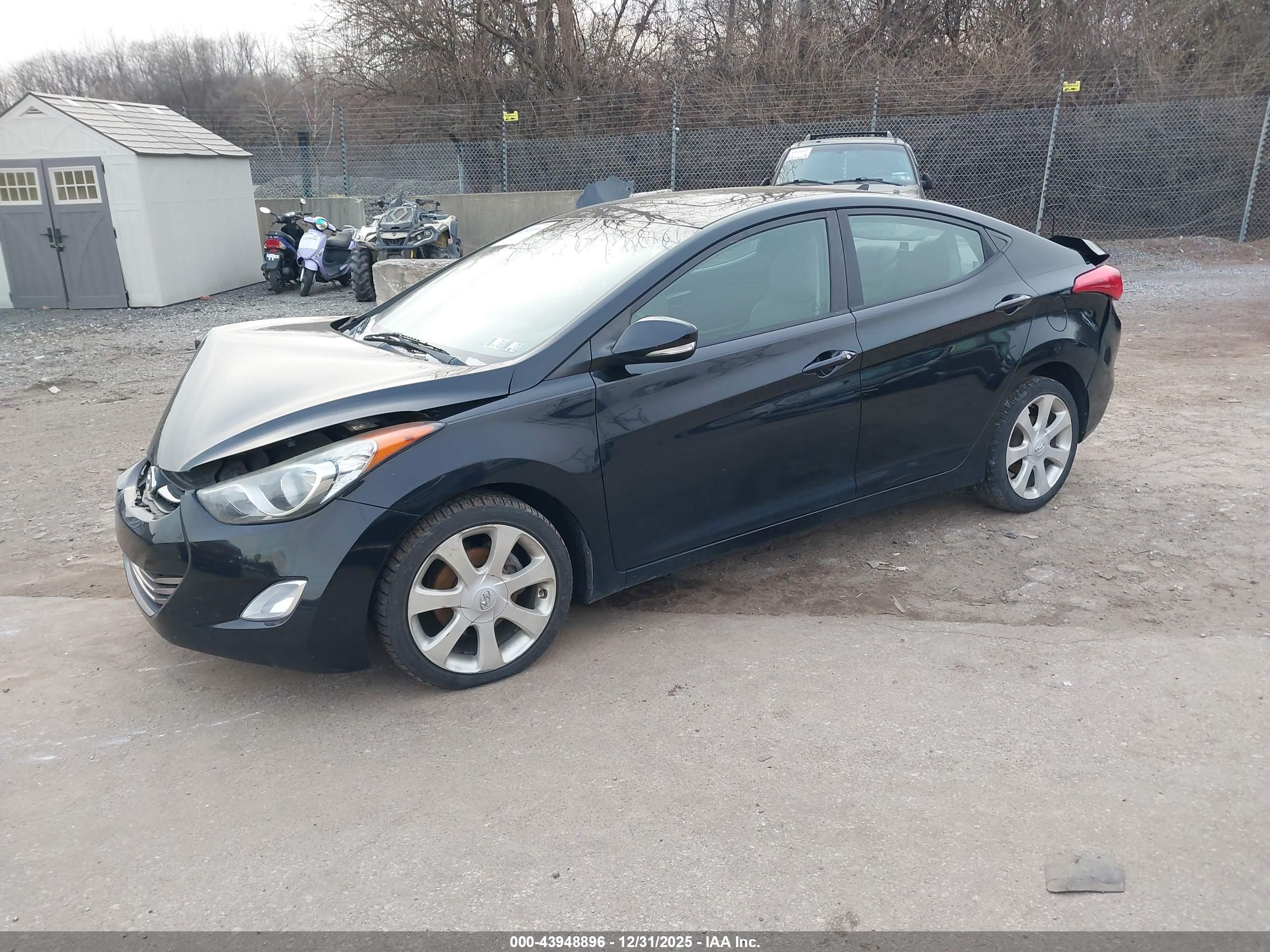 HYUNDAI ELANTRA image 2