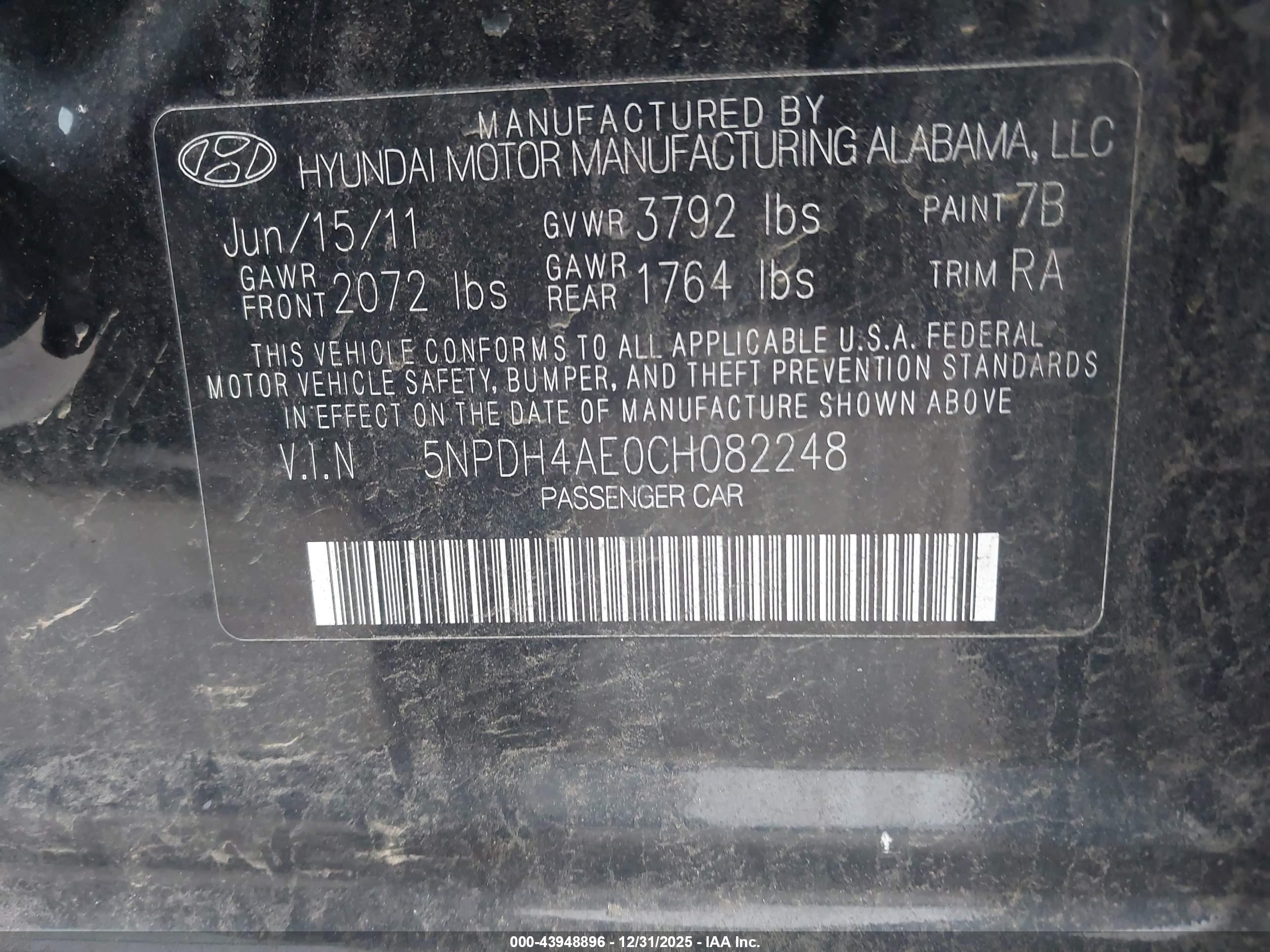 HYUNDAI ELANTRA image 9