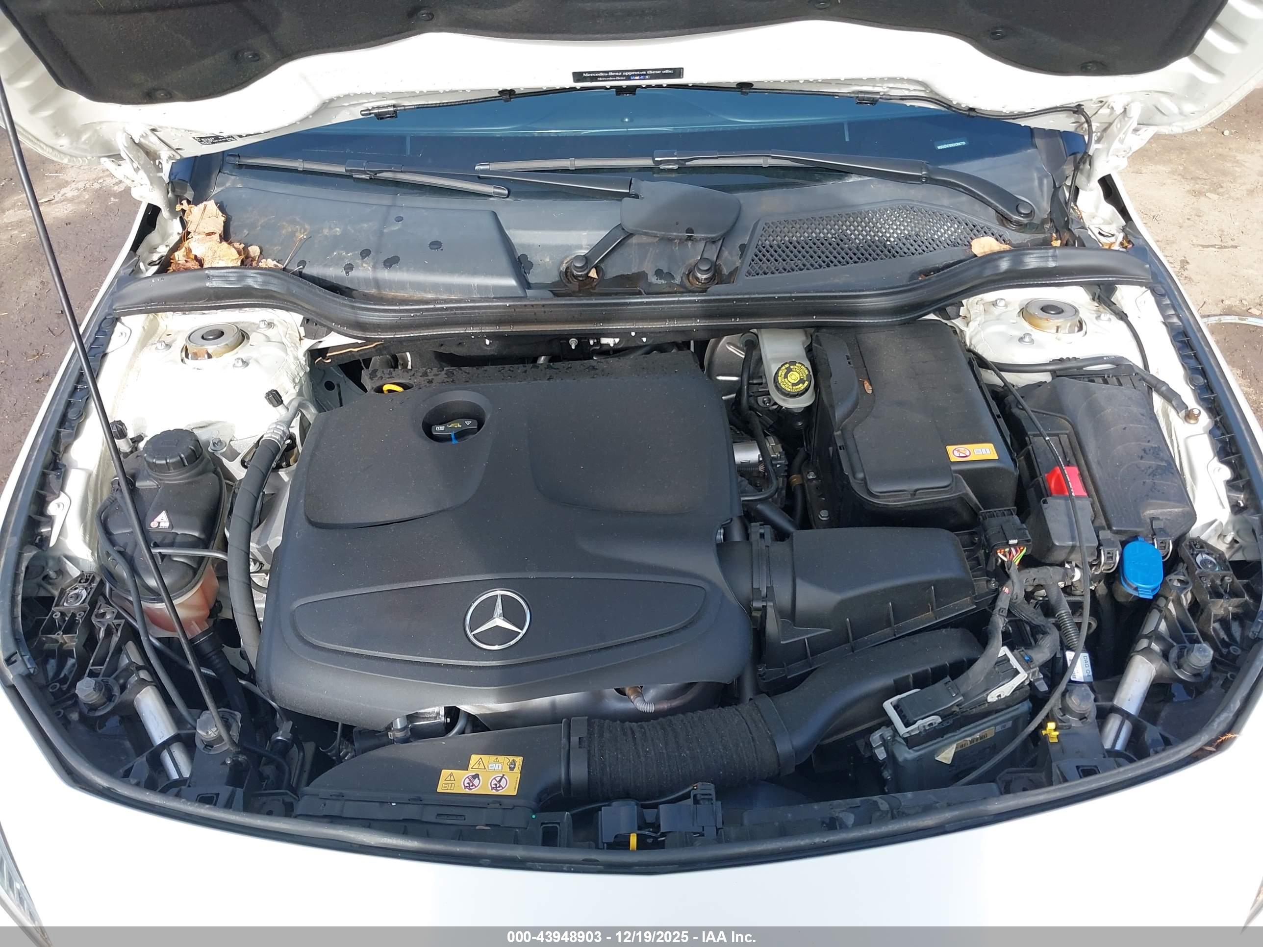 MERCEDES-BENZ CLA image 10