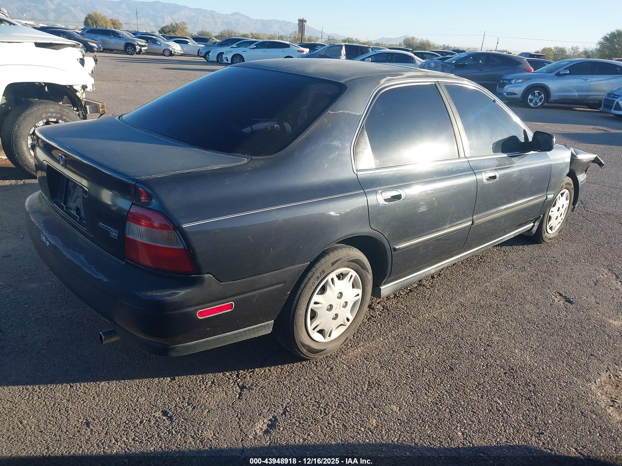 HONDA ACCORD image 4