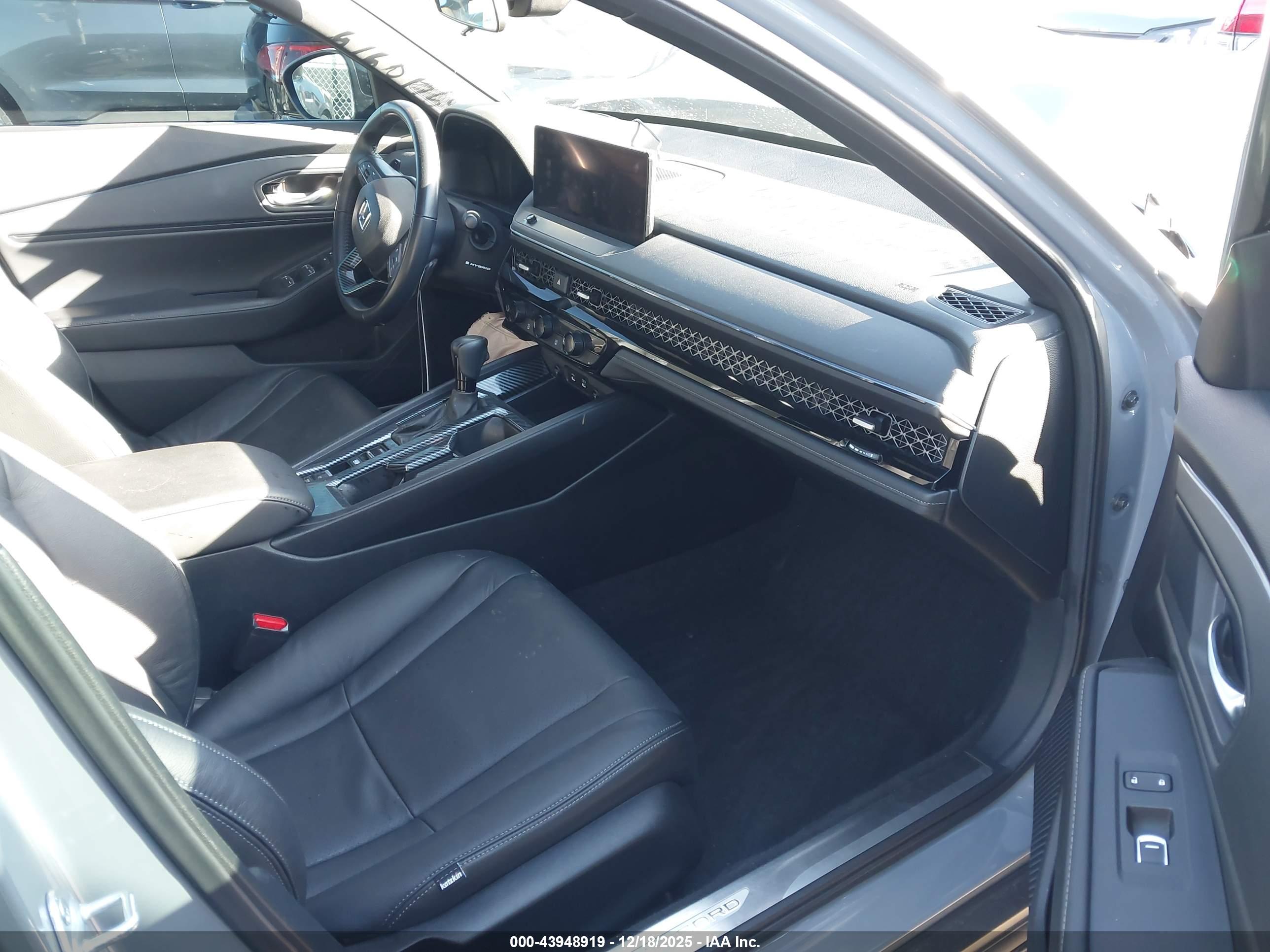 HONDA ACCORD image 5