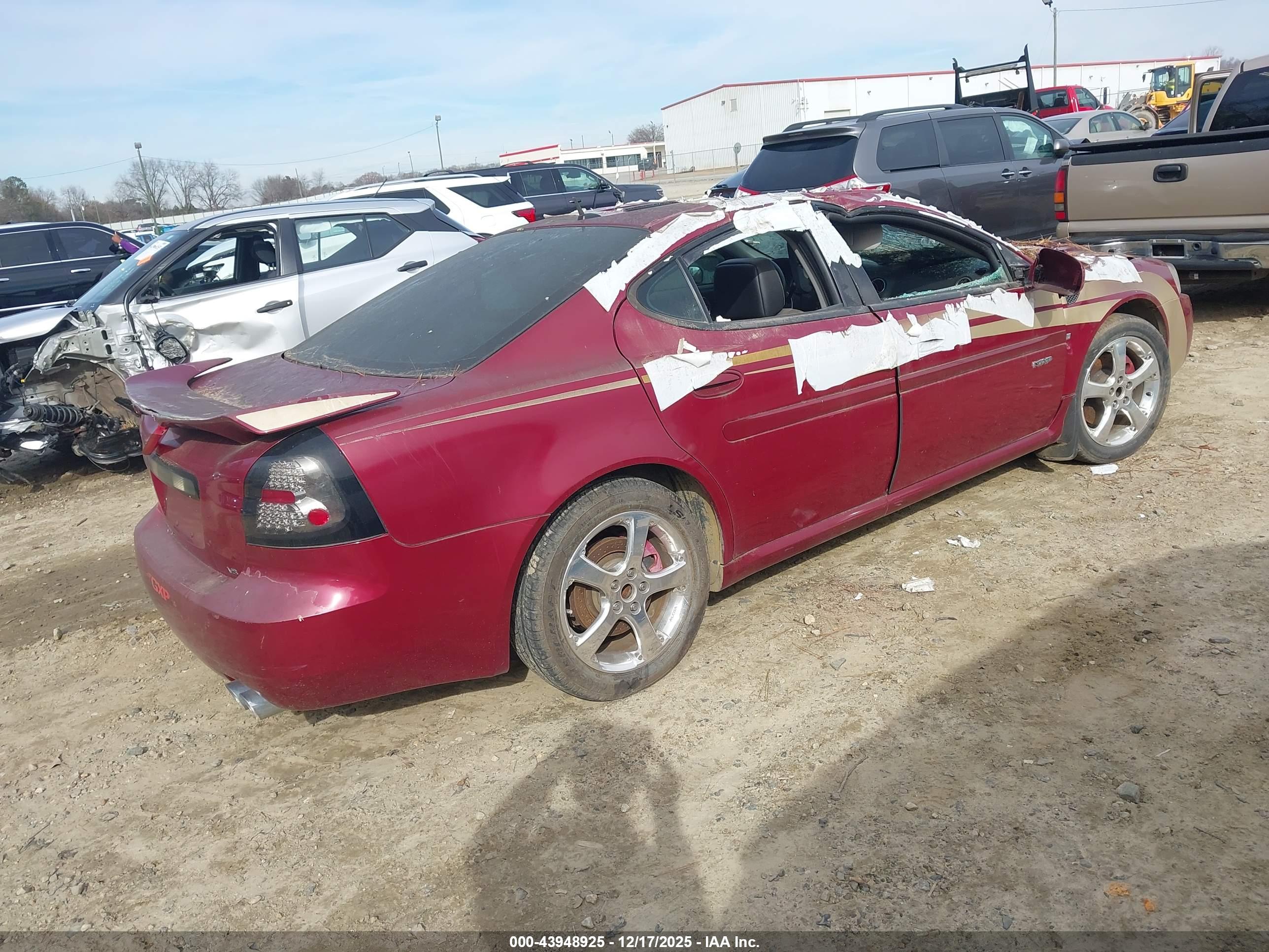 PONTIAC GRAND image 4