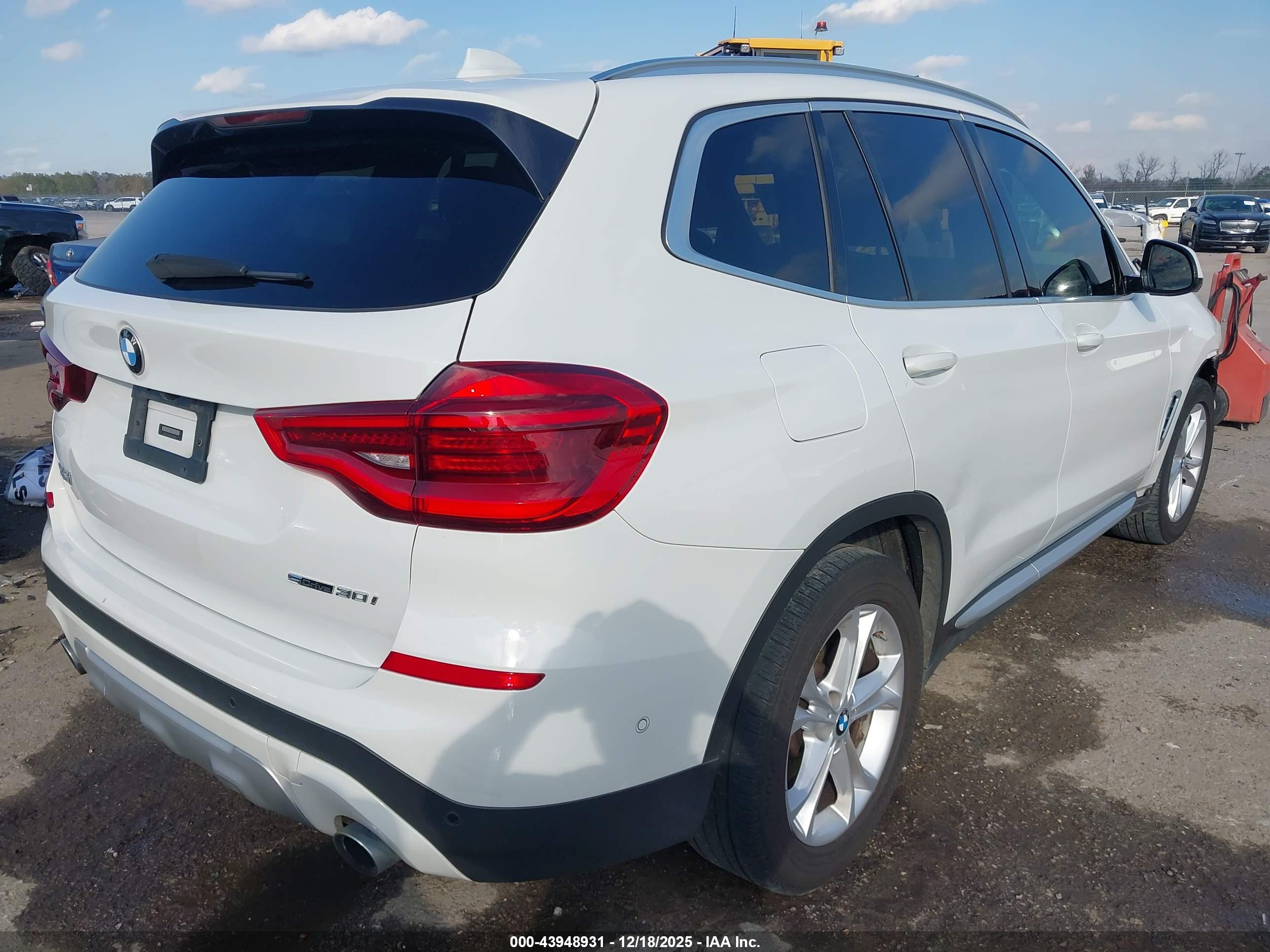 BMW X3 image 4