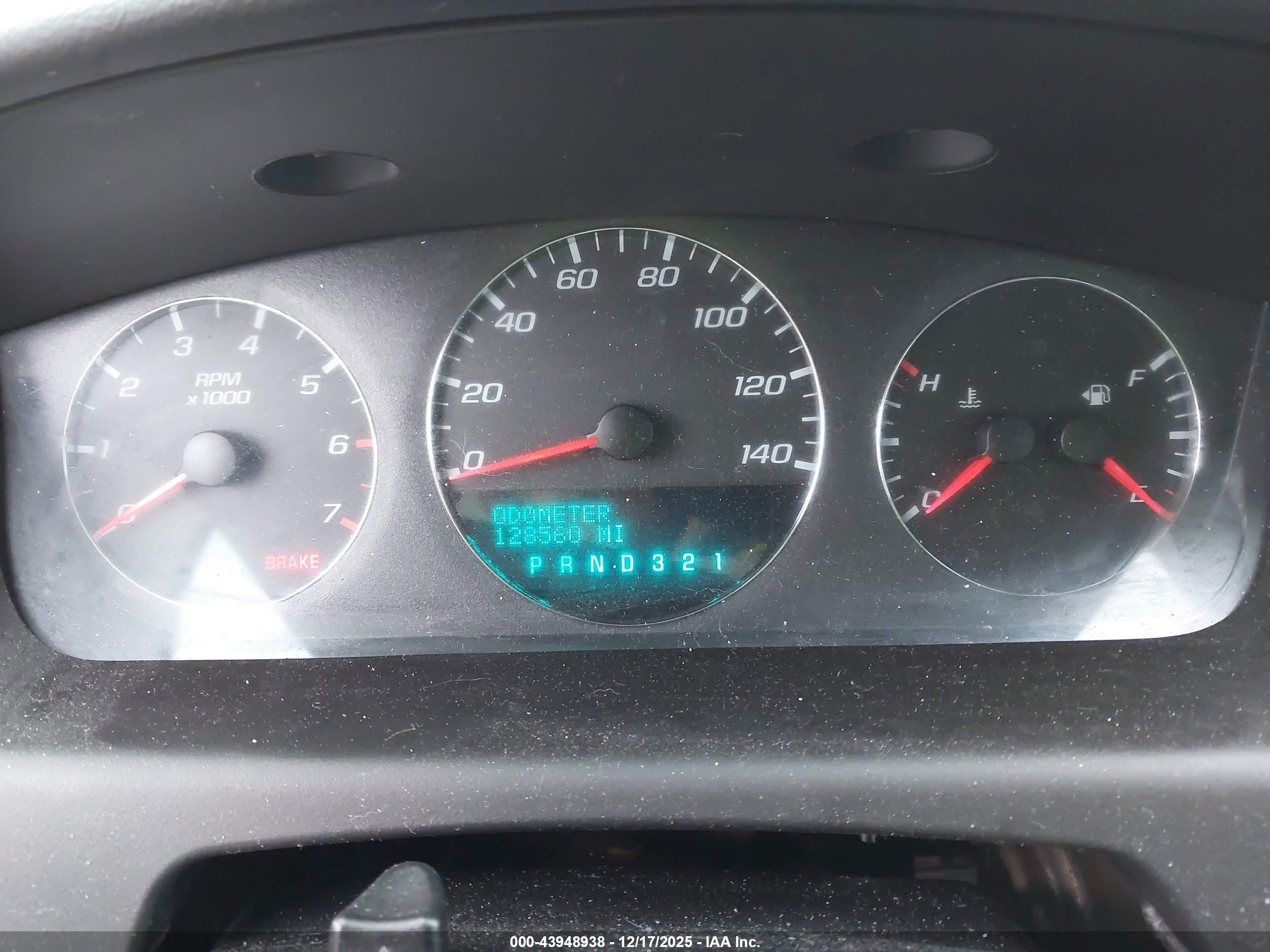 CHEVROLET IMPALA image 7