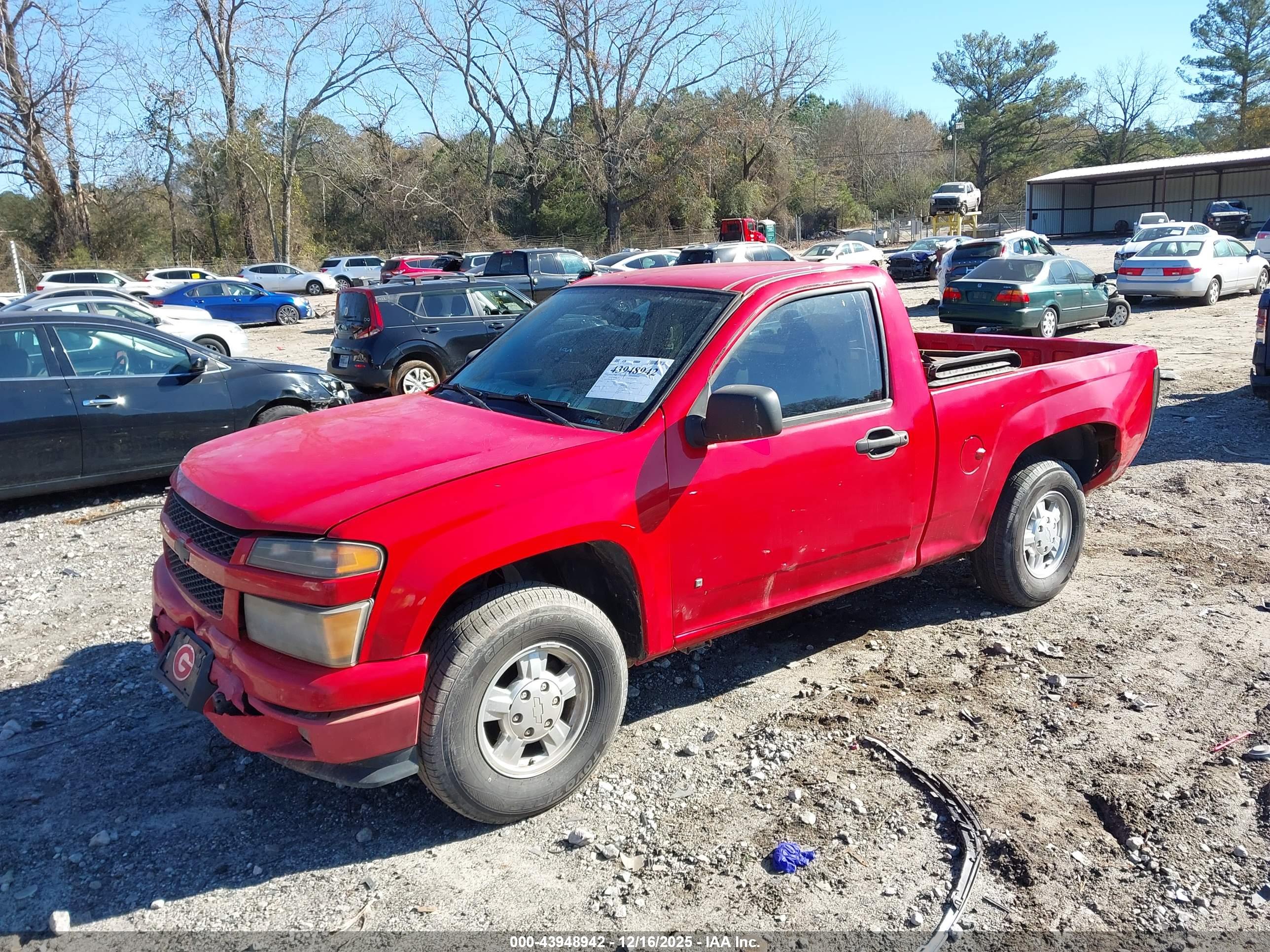 CHEVROLET COLORADO image 2