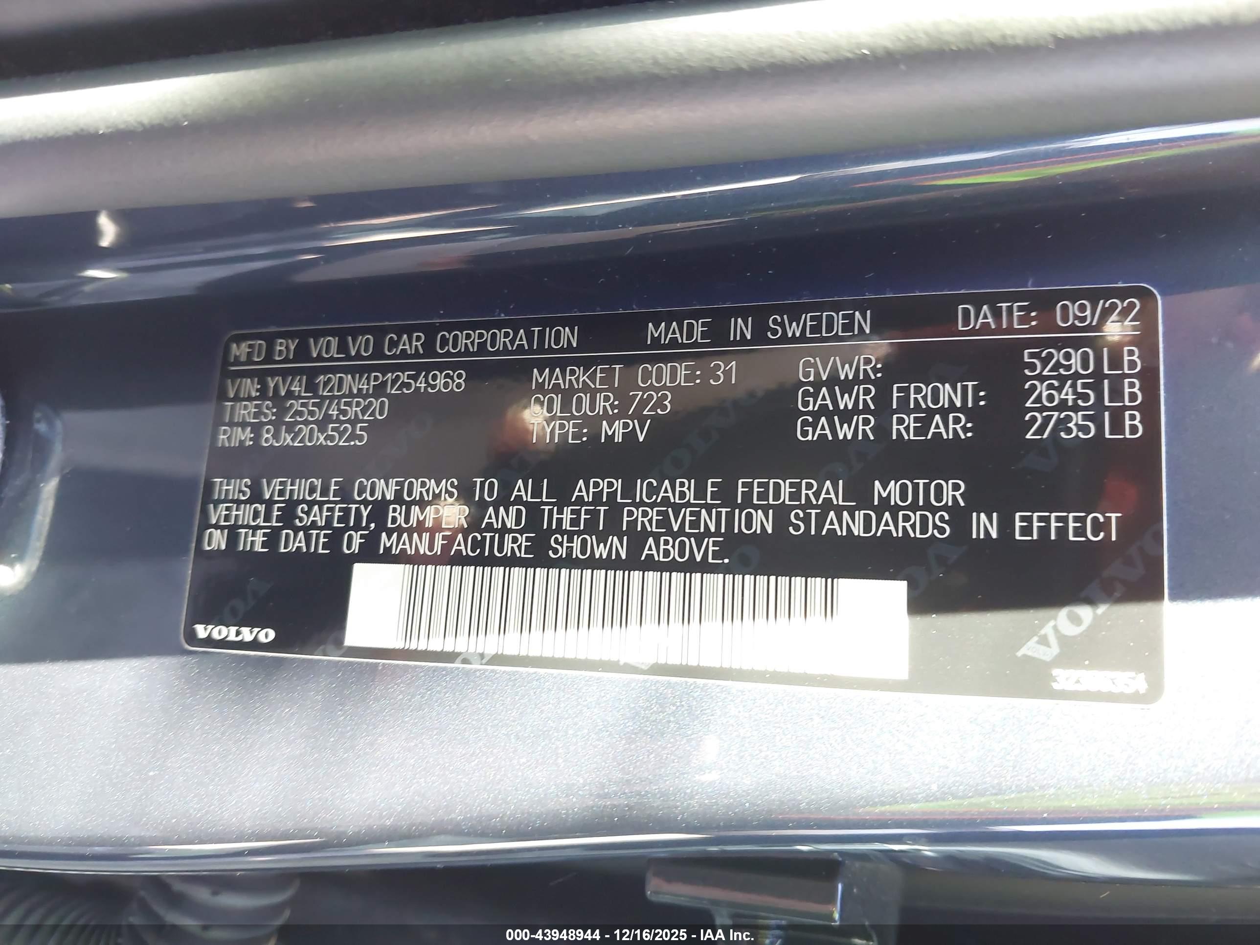 VOLVO XC60 image 9