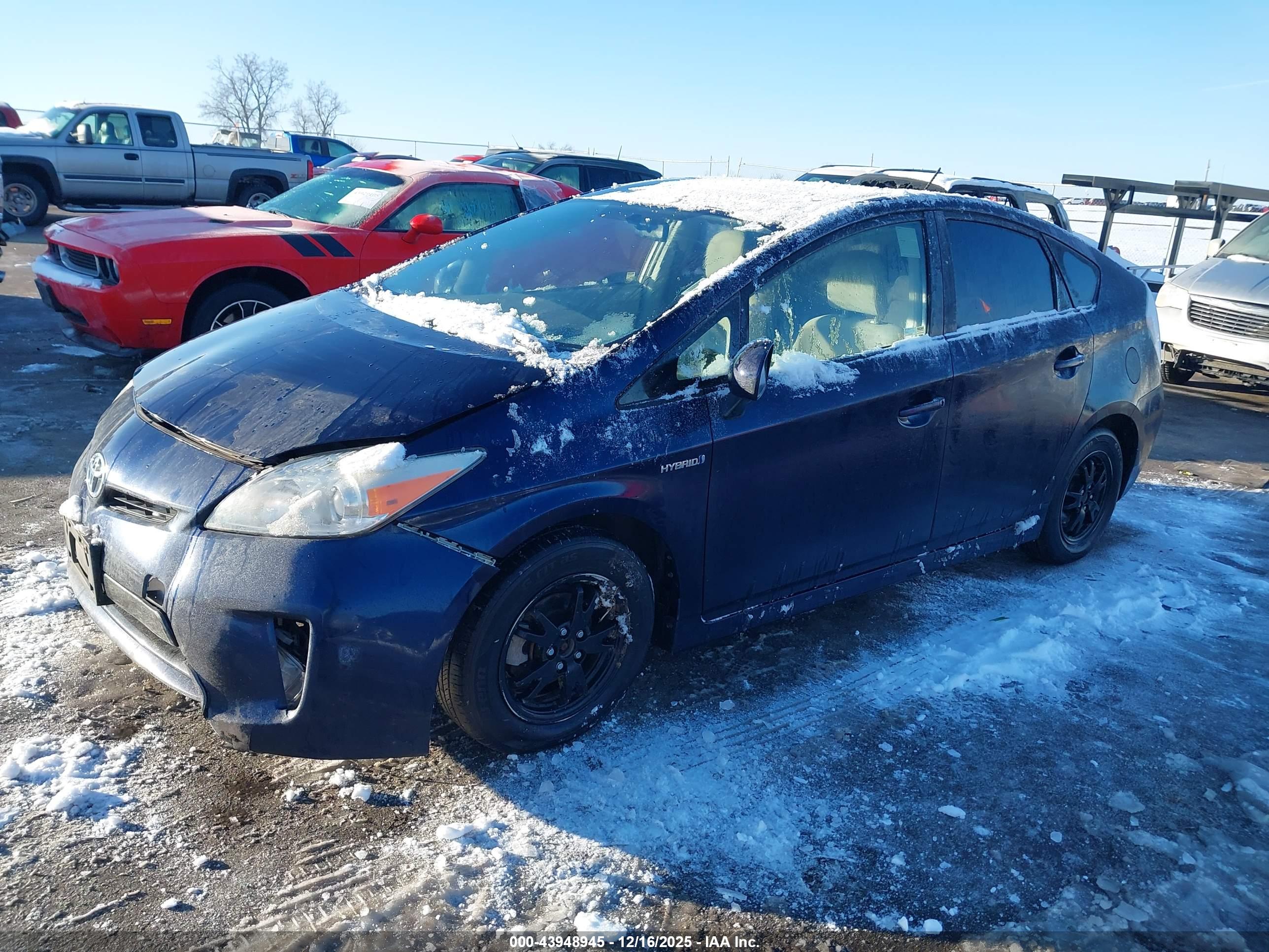 TOYOTA PRIUS image 2