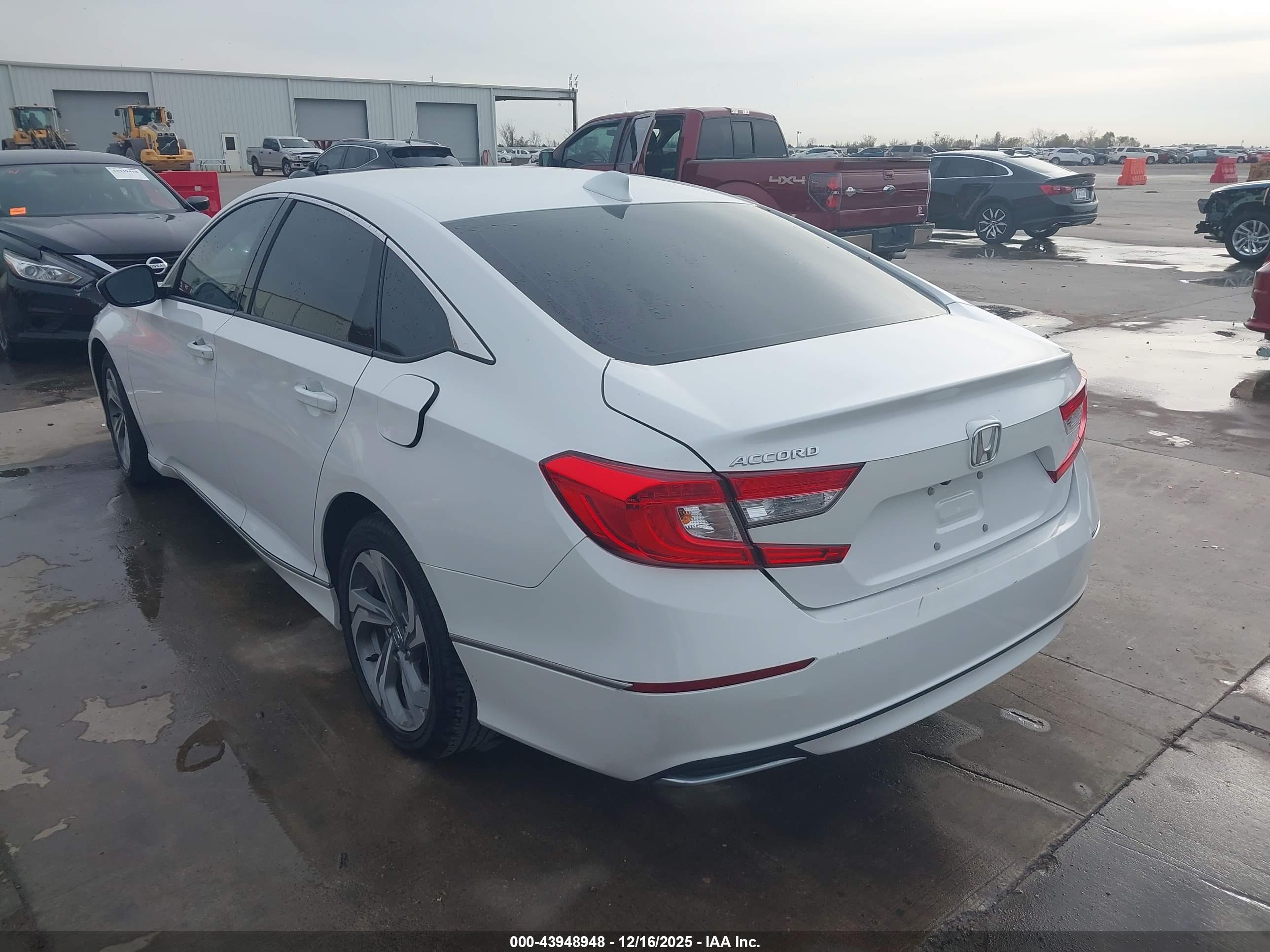 HONDA ACCORD image 3