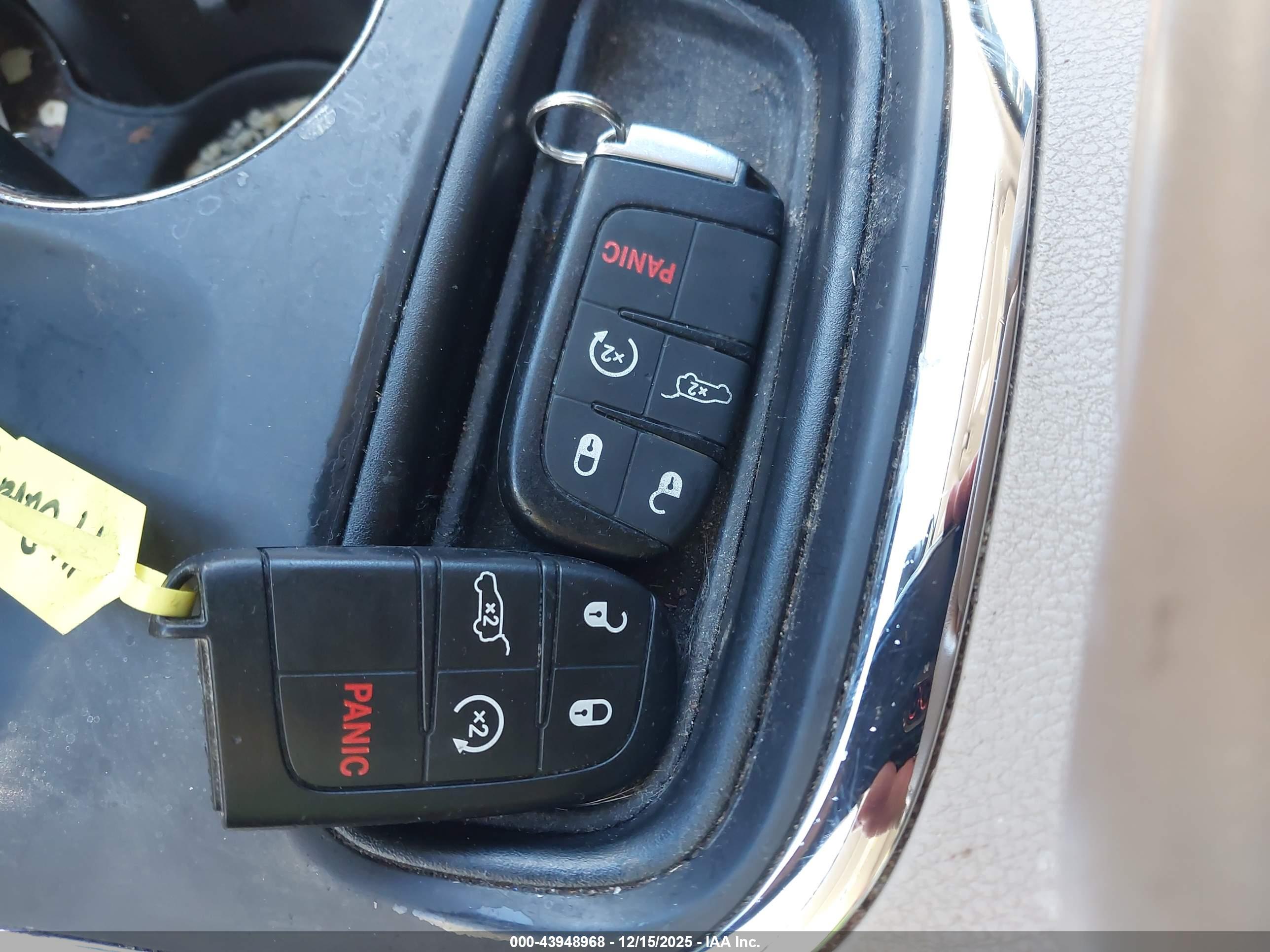 DODGE DURANGO image 11