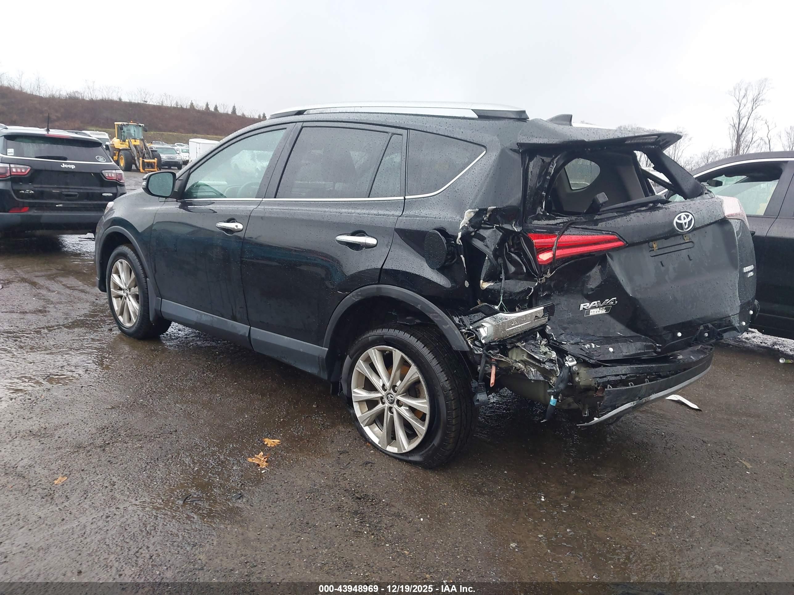 TOYOTA RAV4 image 3