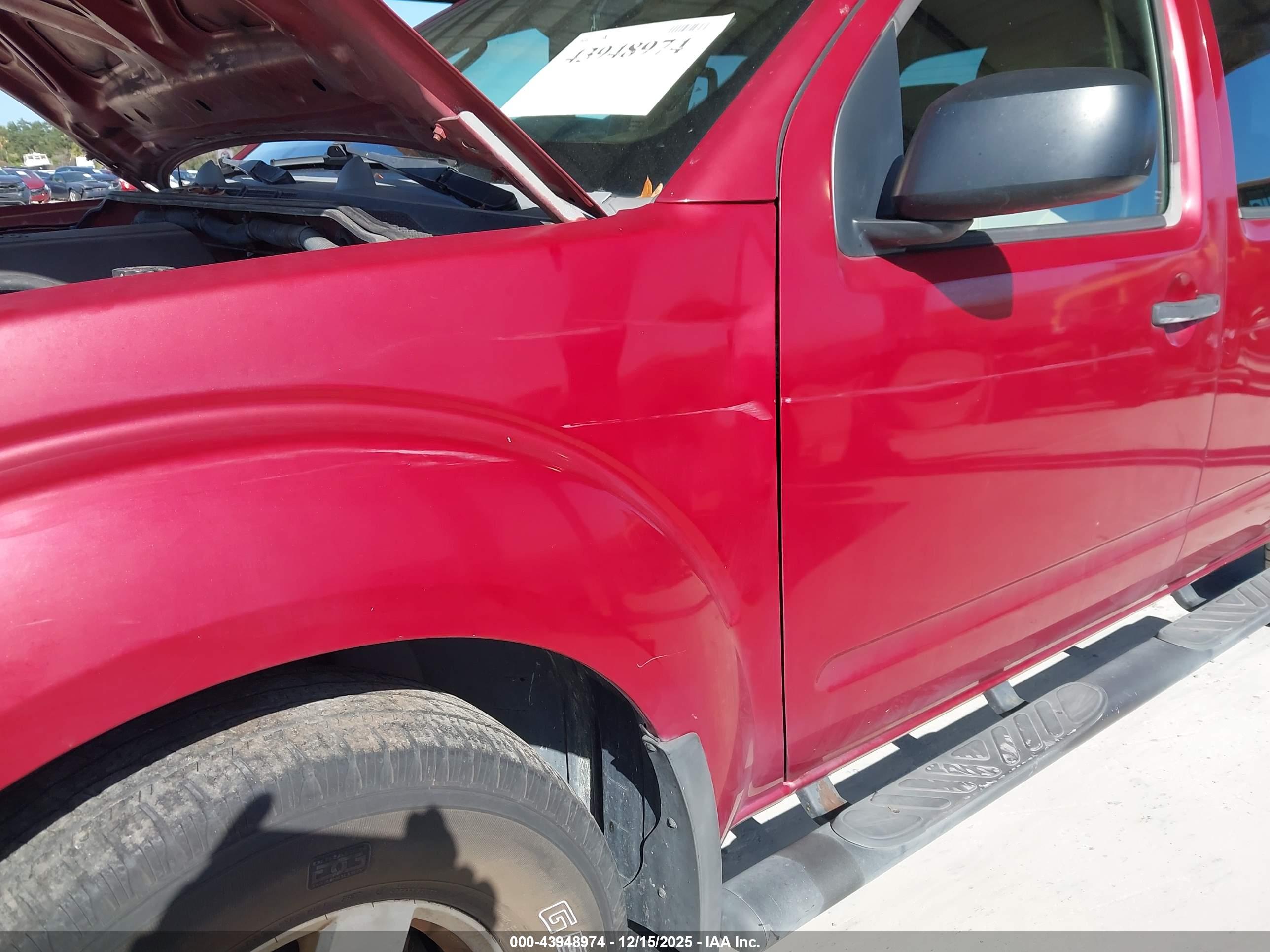 NISSAN FRONTIER image 6