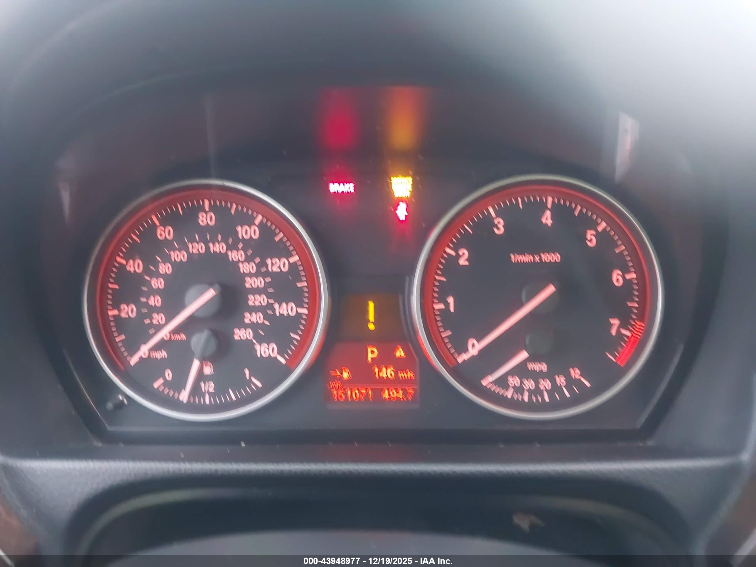 BMW 328I image 7