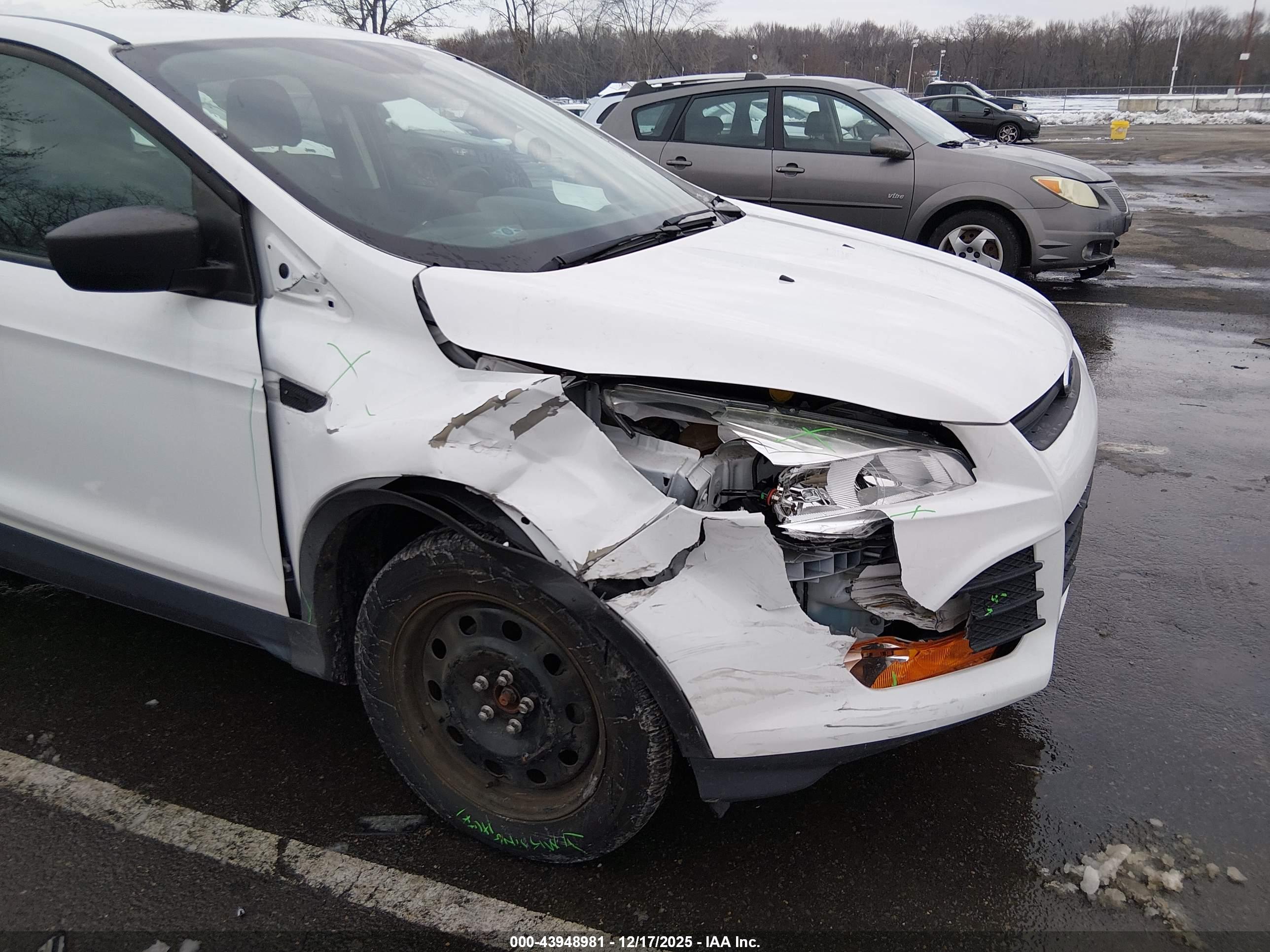 FORD ESCAPE image 6