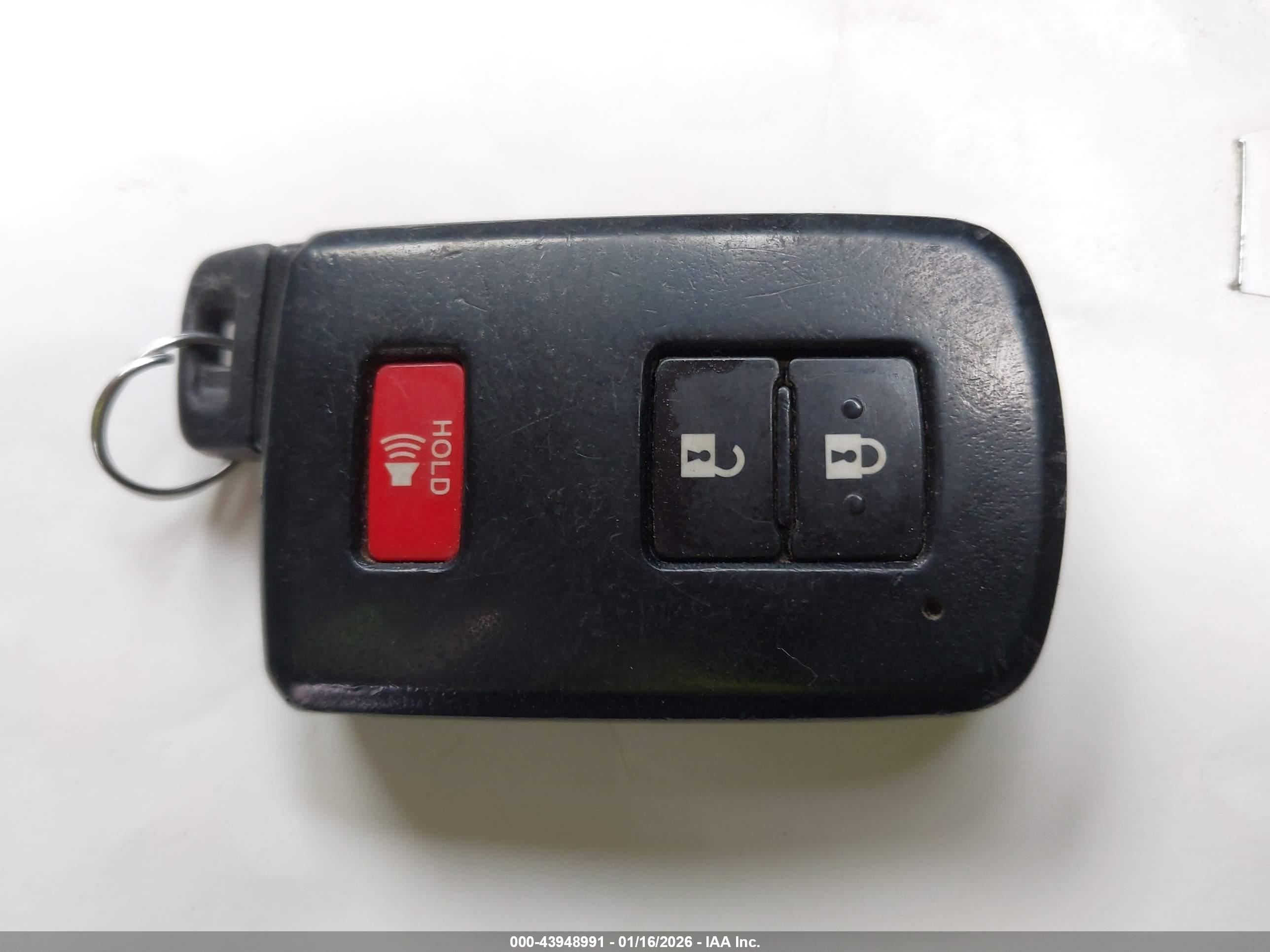 TOYOTA RAV4 image 11
